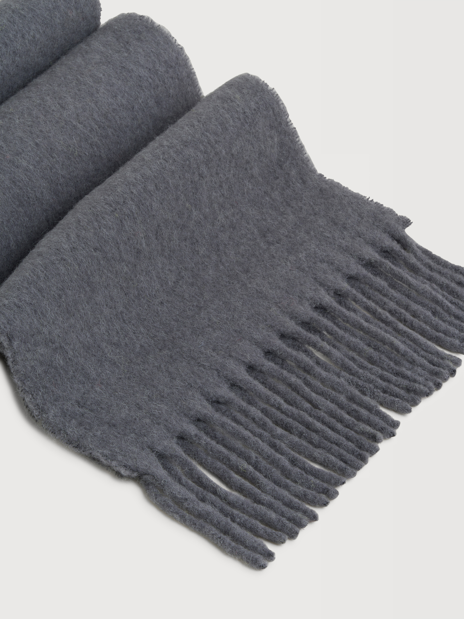 Light blue alpaca scarf - Scarves - Image 3