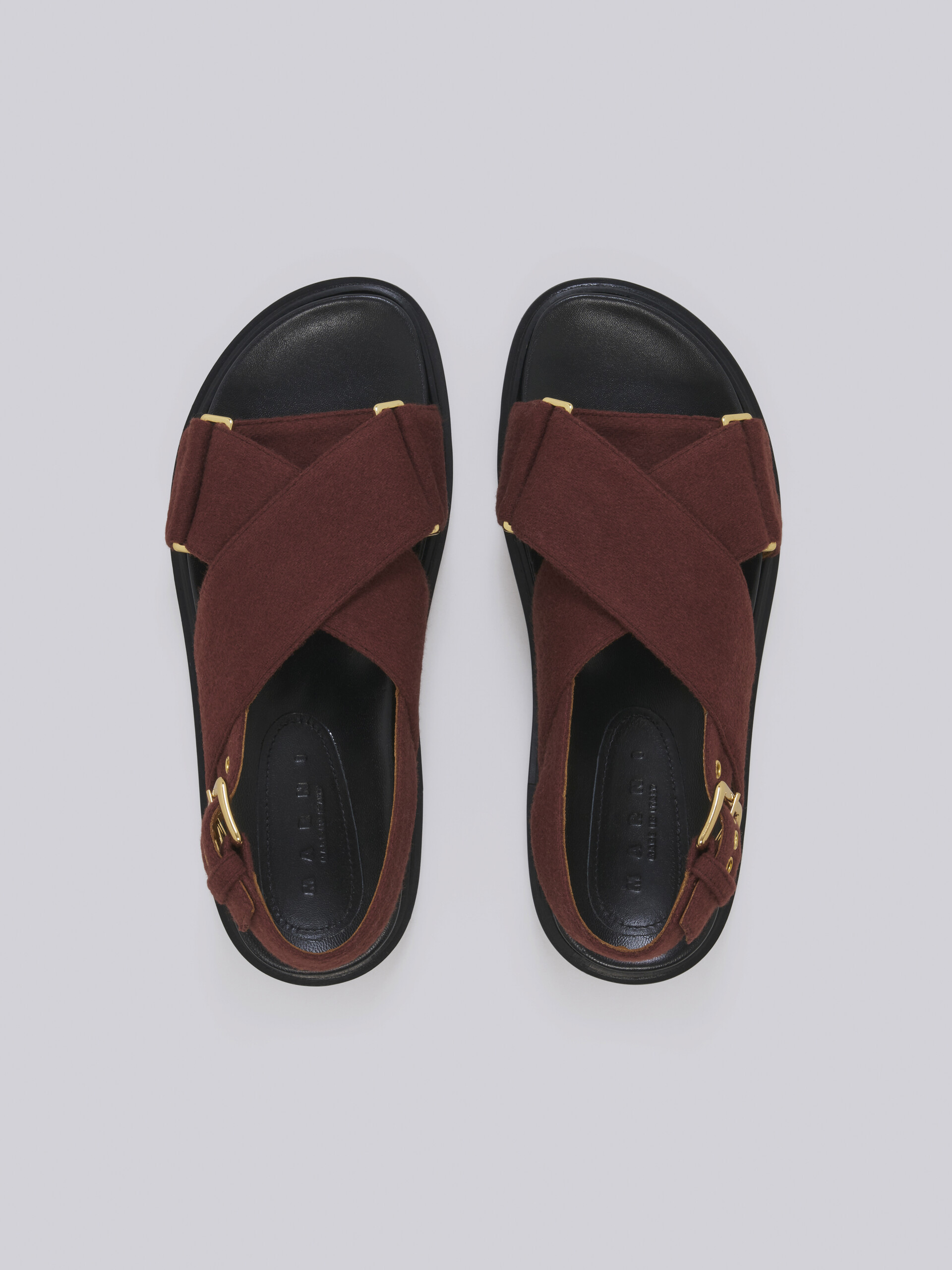 Criss-Cross-Fußbett-Sandale aus braunem Wollfilz - Sandalen - Image 4