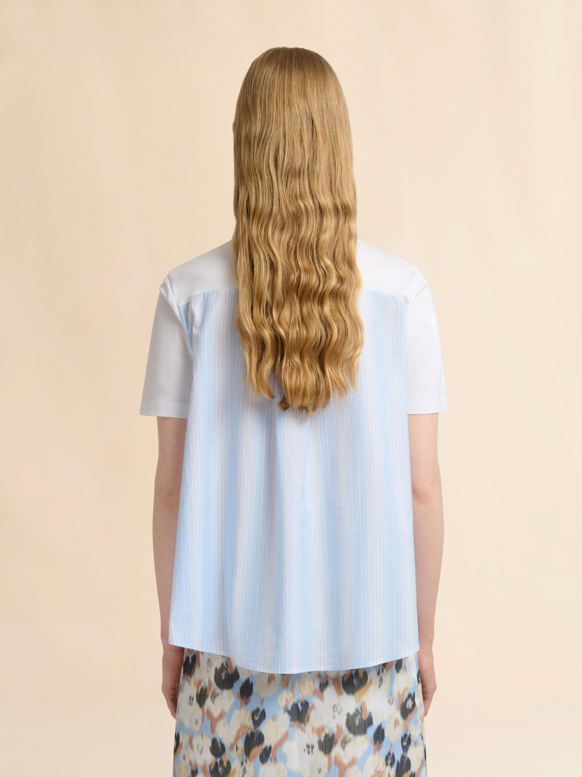 ホワイト バックはポプリンのコットンTシャツ - Tシャツ - Image 3