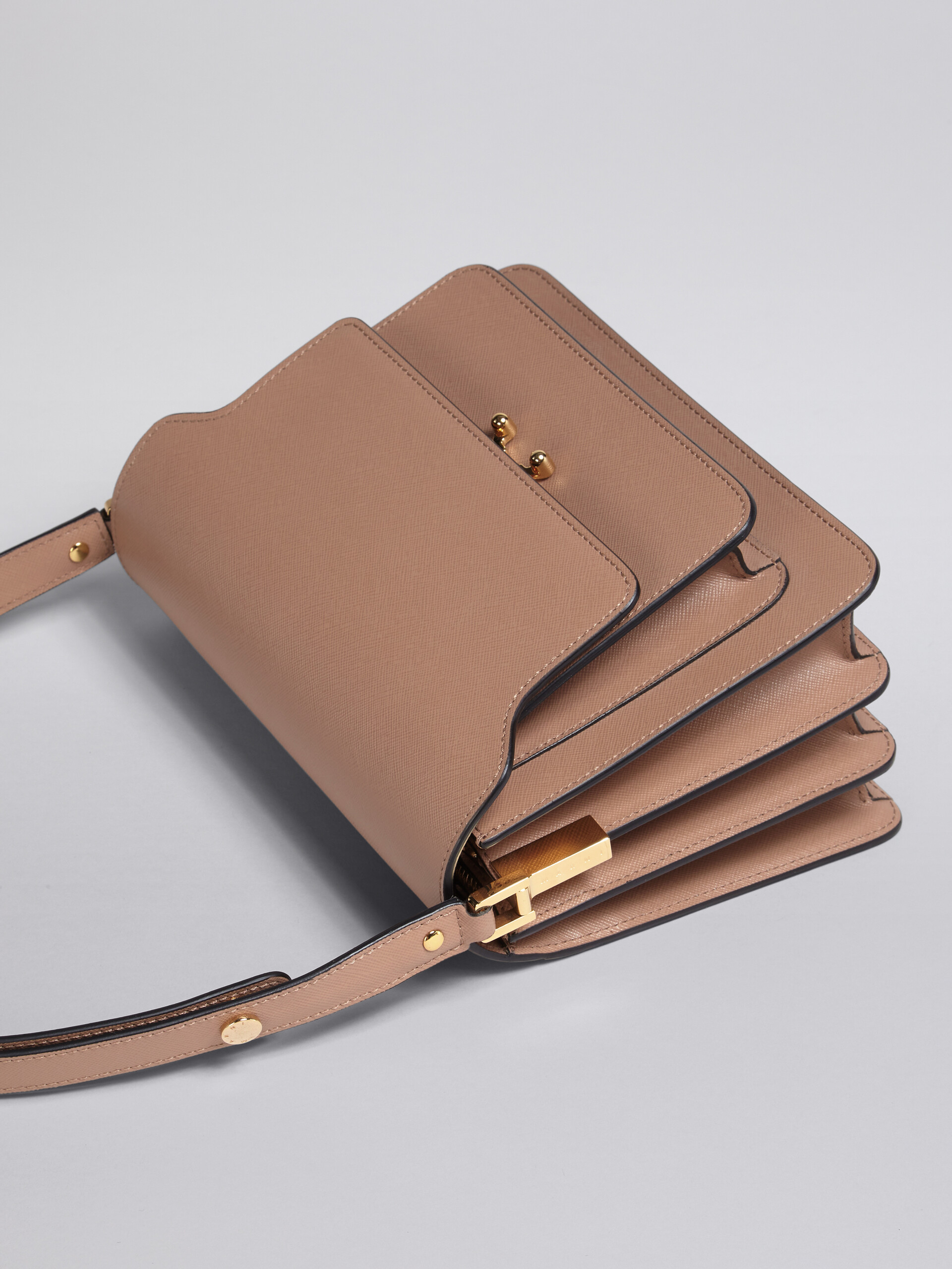 TRUNK medium bag in grey saffiano leather - Shoulder Bag - Image 4