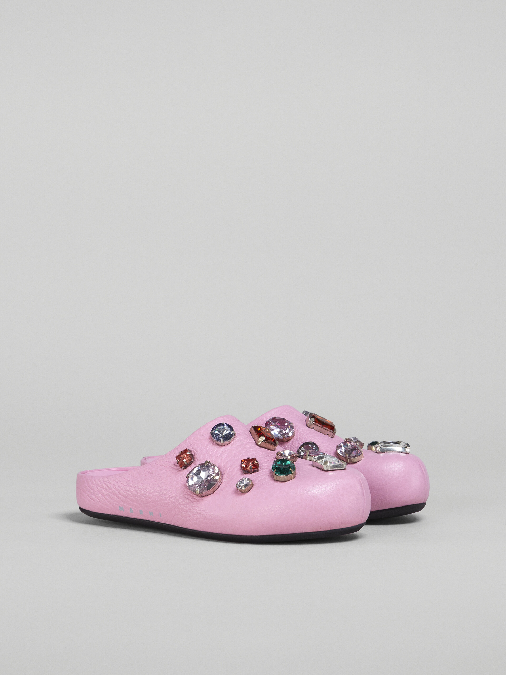 Pink leather Fussbett sabot with glass beads - Clogs - Image 2