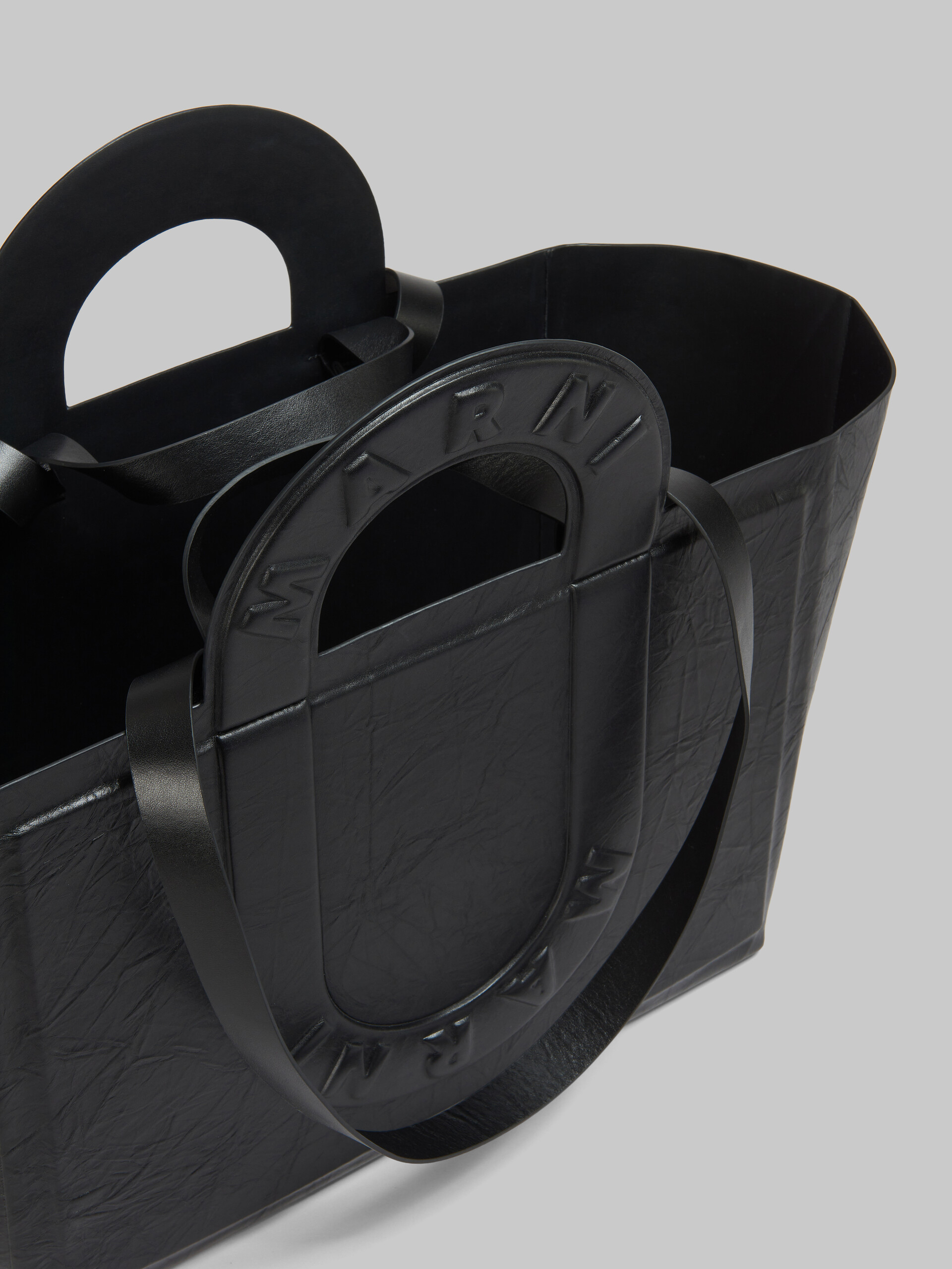 Black leather Sweedy medium tote bag | Marni