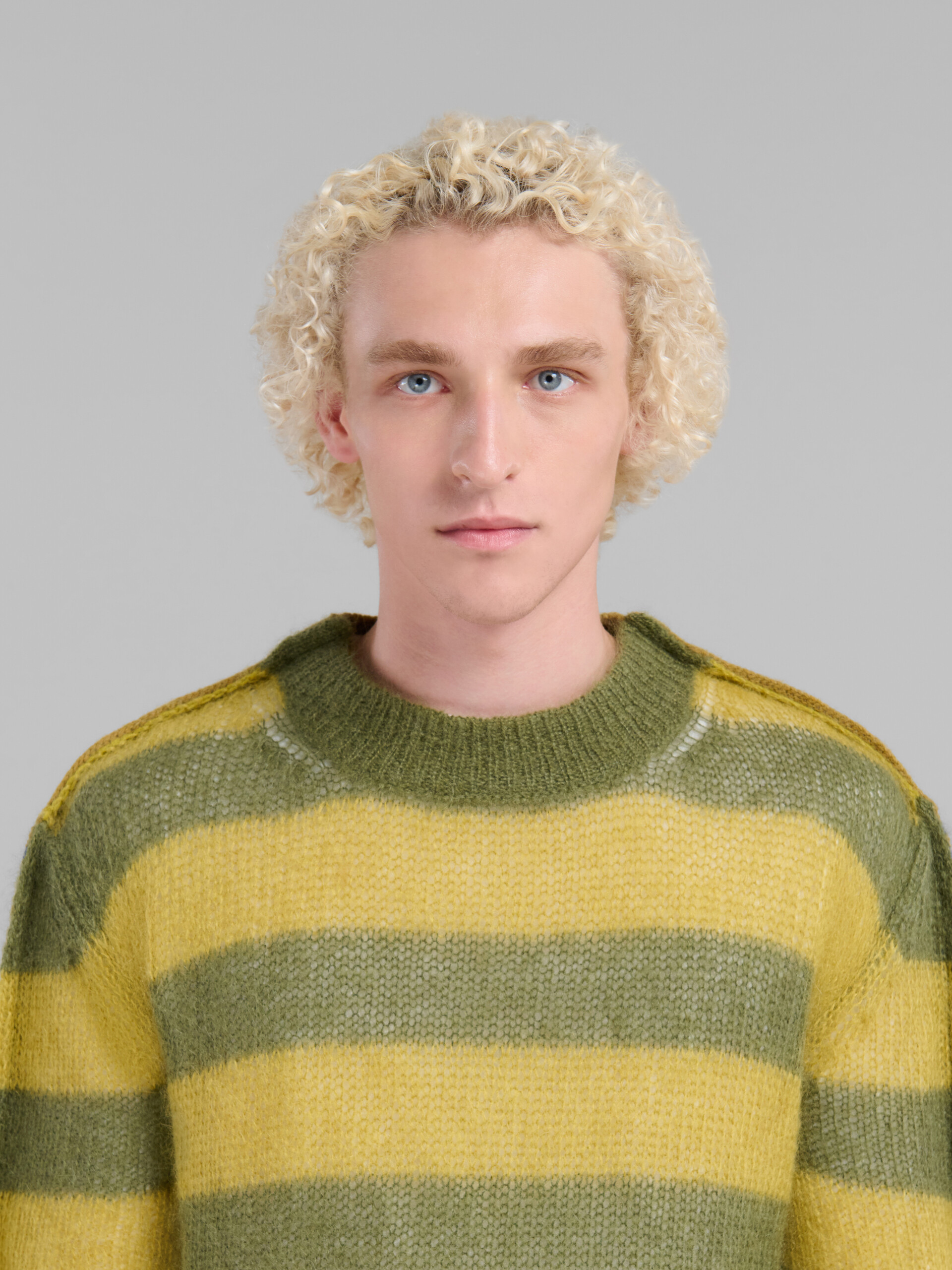Mehrfarbig gestreifter Pullover aus Mohair und Wolle - Pullover - Image 4