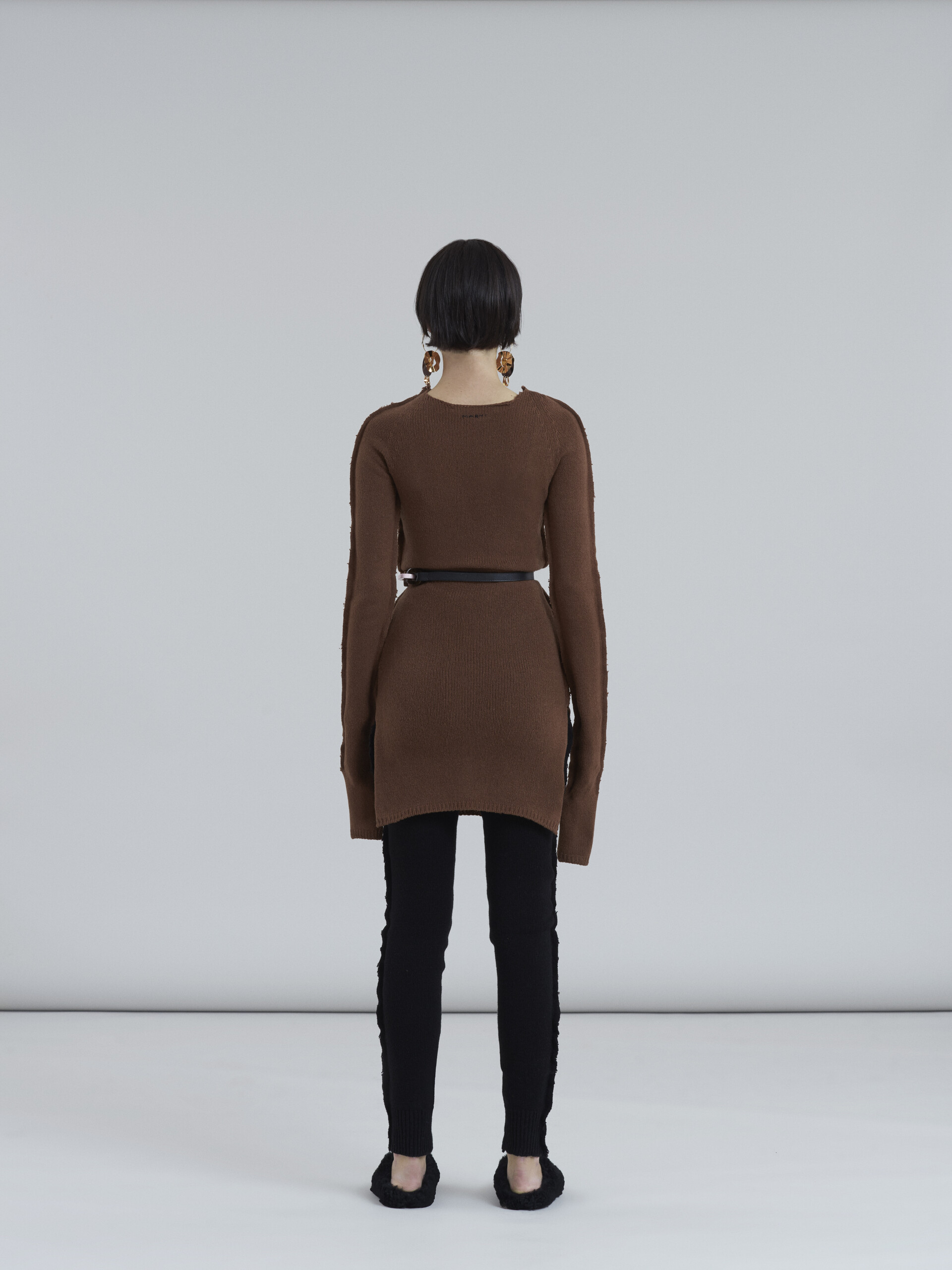 Recycled cashmere sweater with side slits and cuffs - Pullovers - Image 3