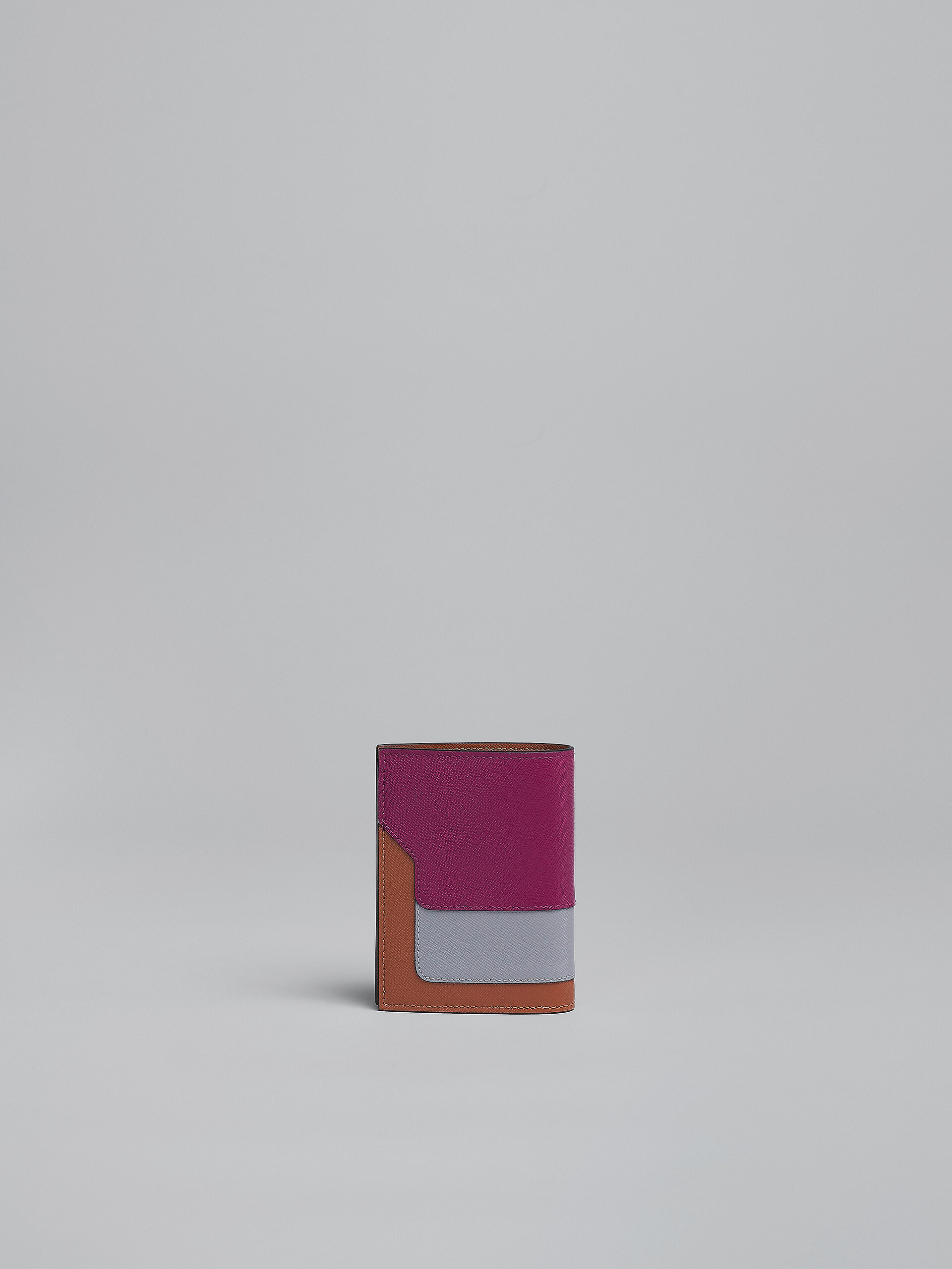 Portafoglio bi-fold in saffiano viola grigio e marrone - Portafogli - Image 3