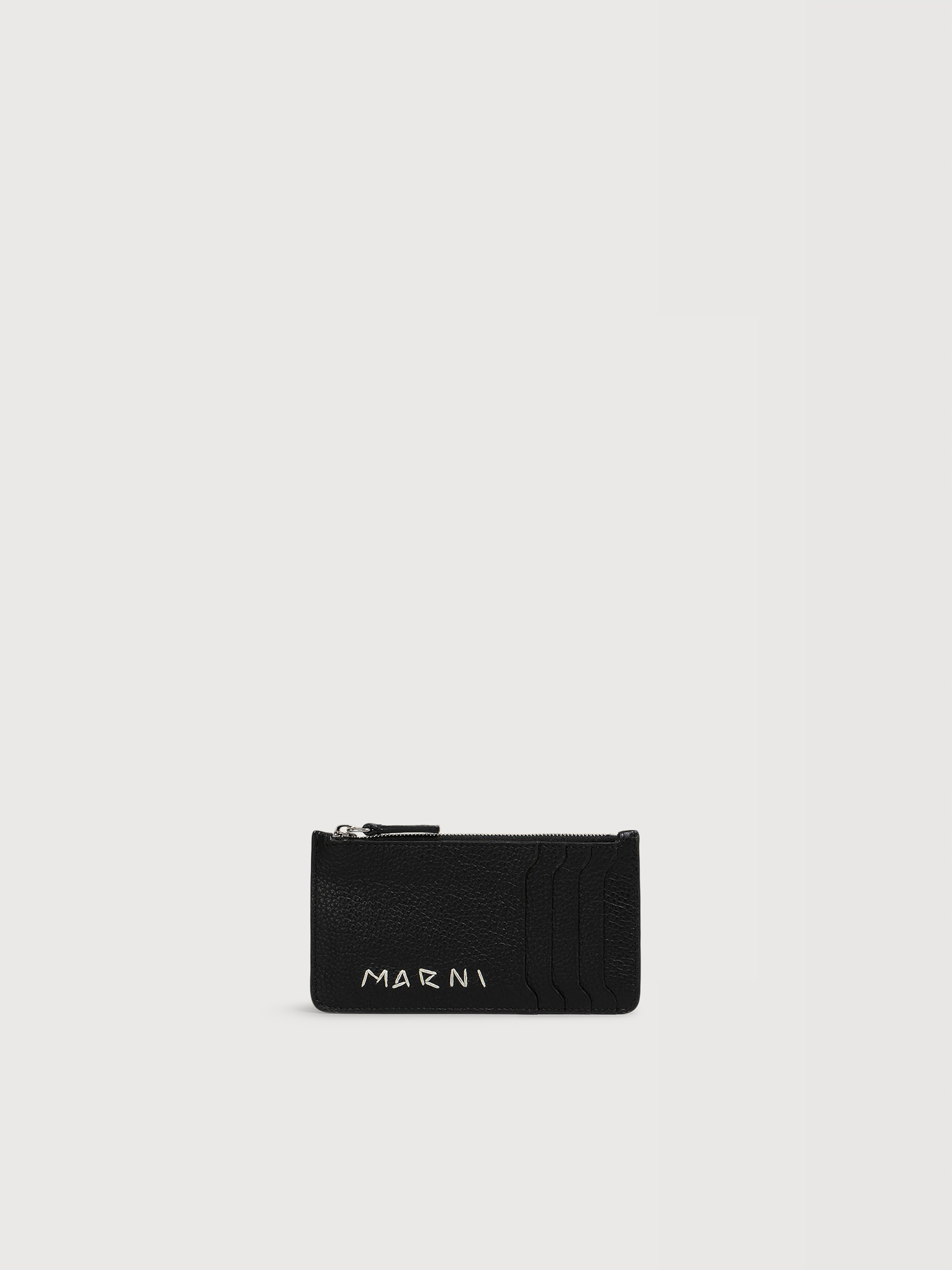ブラック レザー製カードケース、マルニシンボル刺繍入り | Marni