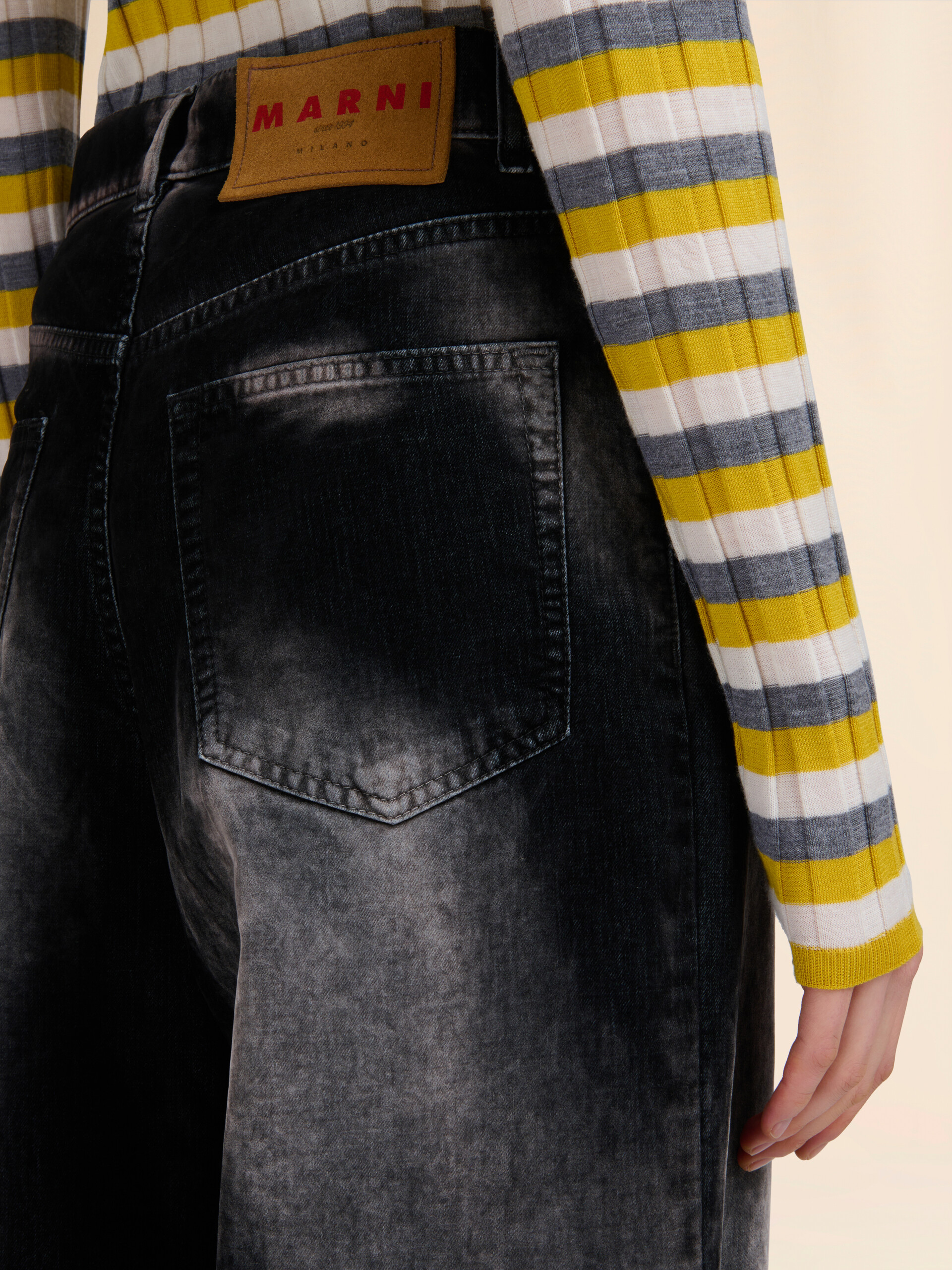Black flocked denim jeans - Pants - Image 4