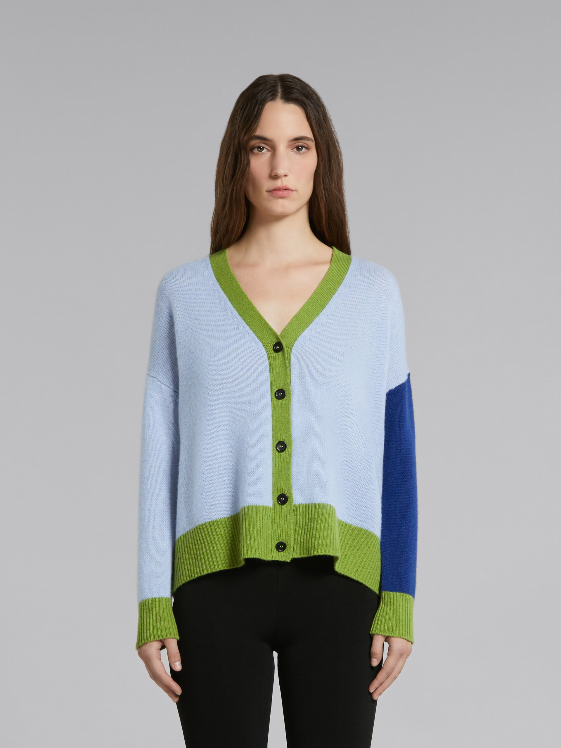 Blue colour-block cashmere cardigan - Pullovers - Image 2