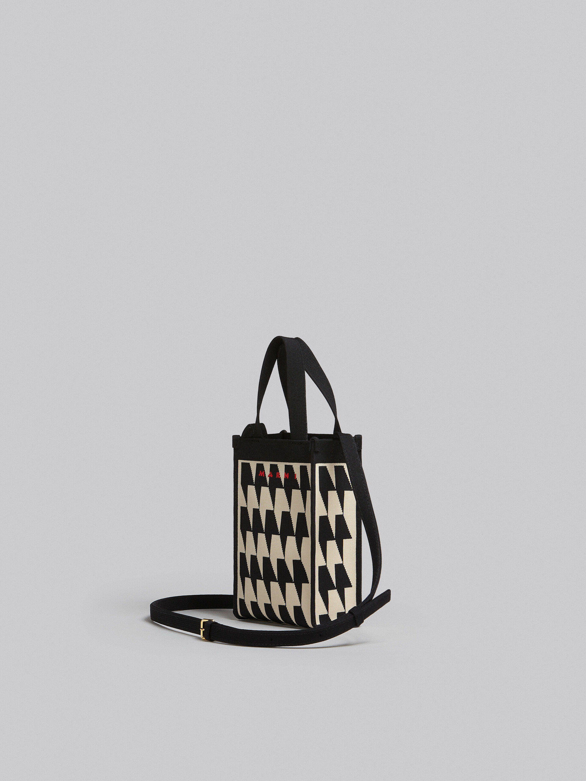 ☆MARNI☆ ロゴ 刺繍 チェック ジャカード ショッピングバッグ ブラックとベージュ ジャカード製ショッピングバッグ | Marni