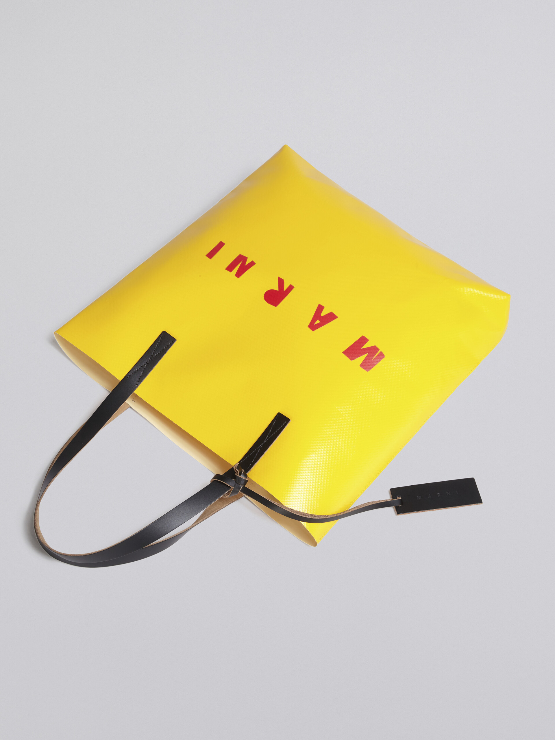 Borsa shopping in PVC con manici in pelle e logo Marni gialla e beige - Borse shopping - Image 3