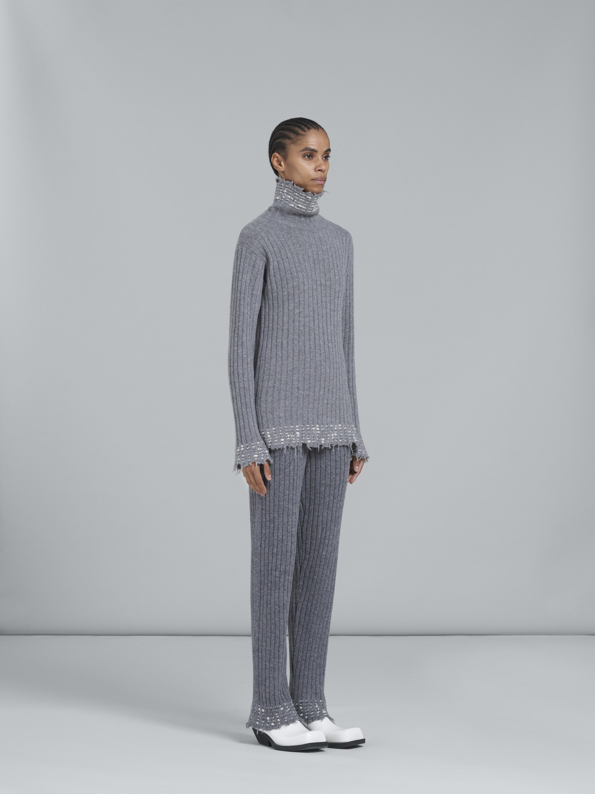 Grey knitted turtleneck - Pullovers - Image 5