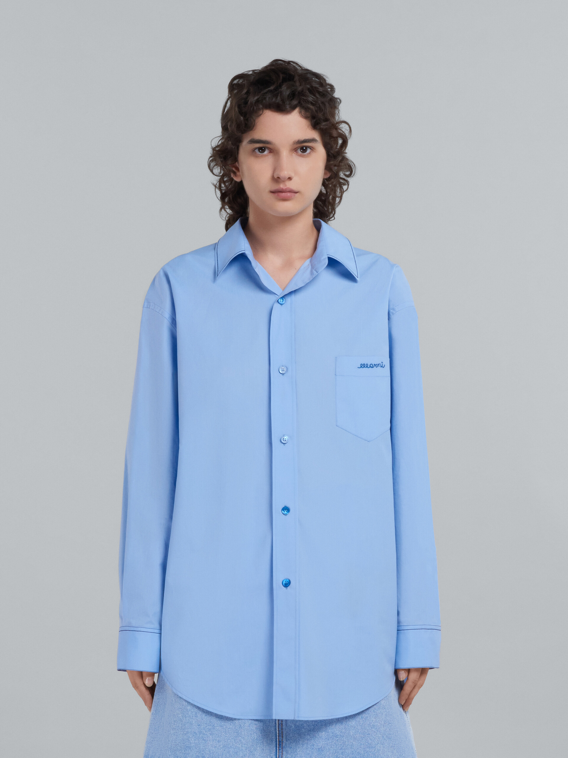 Light blue bio cotton shirt with embroidered logo - Shirts - Image 2