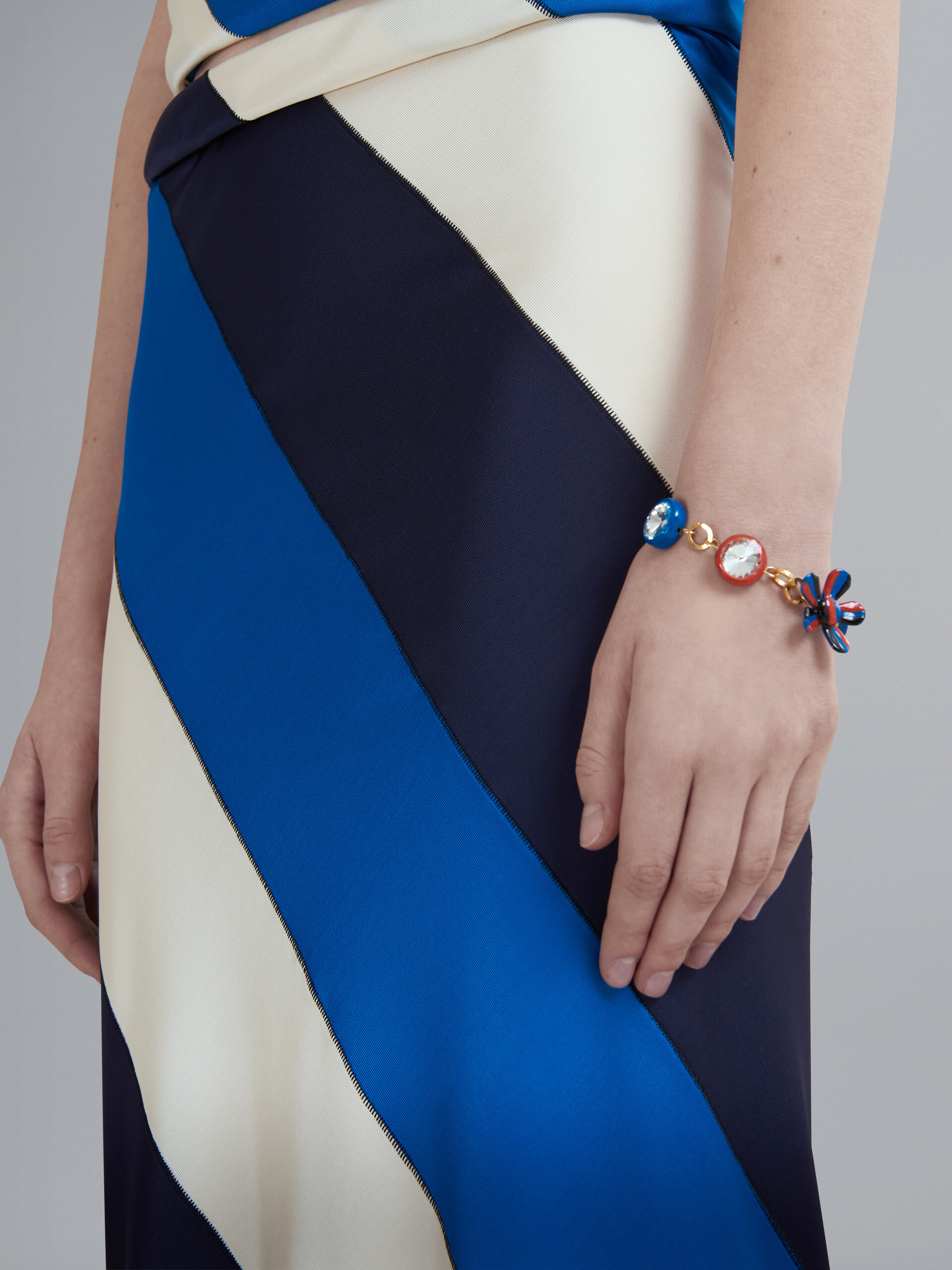 DAISY red and blue bracelet - Bracelets - Image 2