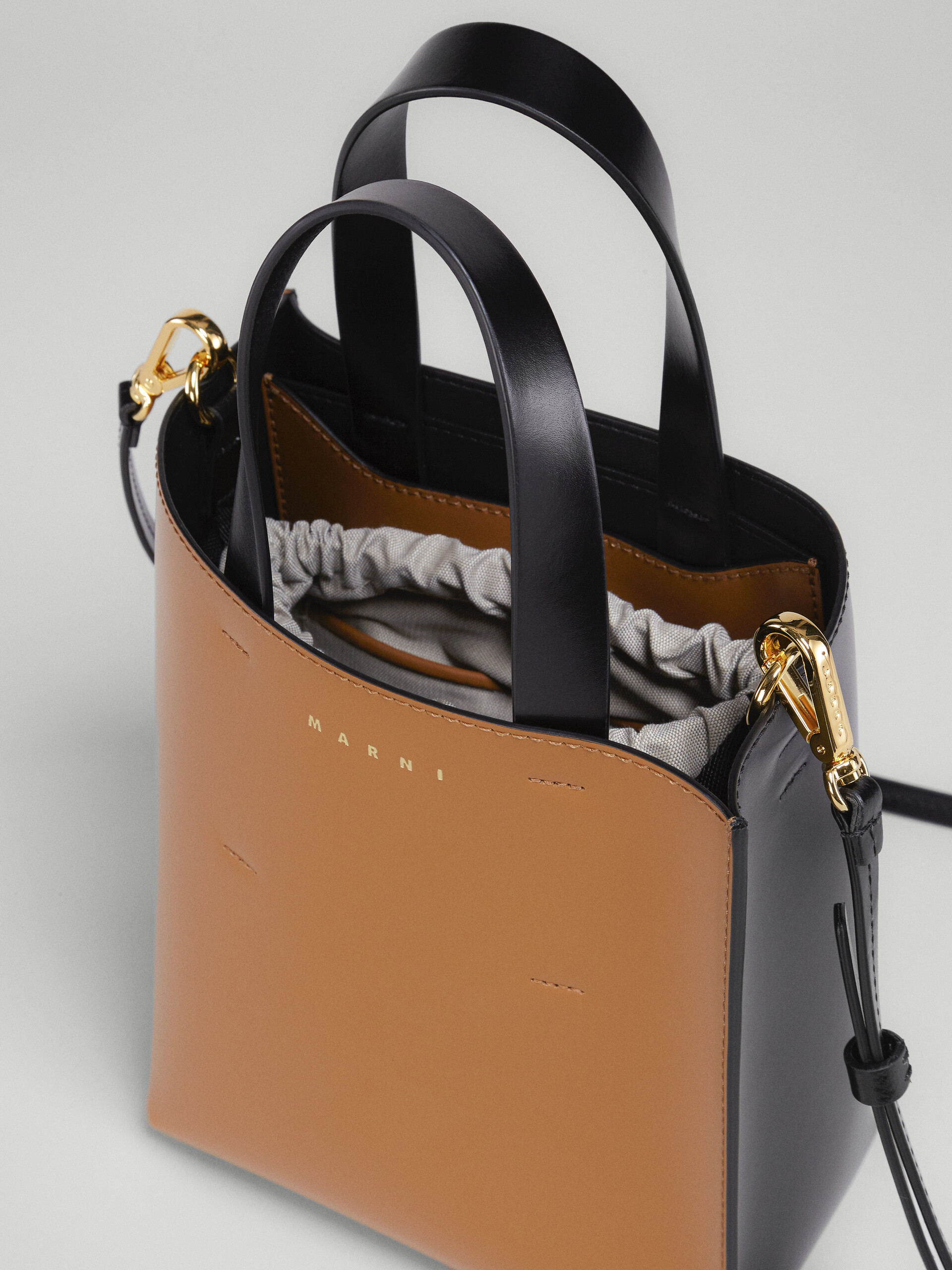 Museo Mini Bag in black and brown leather - Shopping Bags - Image 5