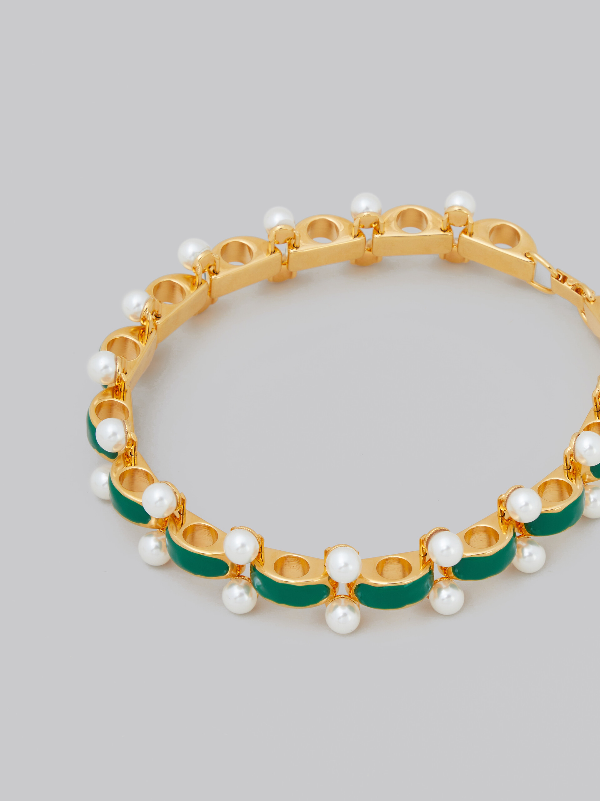 Scalloped choker with pearl details - Necklaces - Image 3