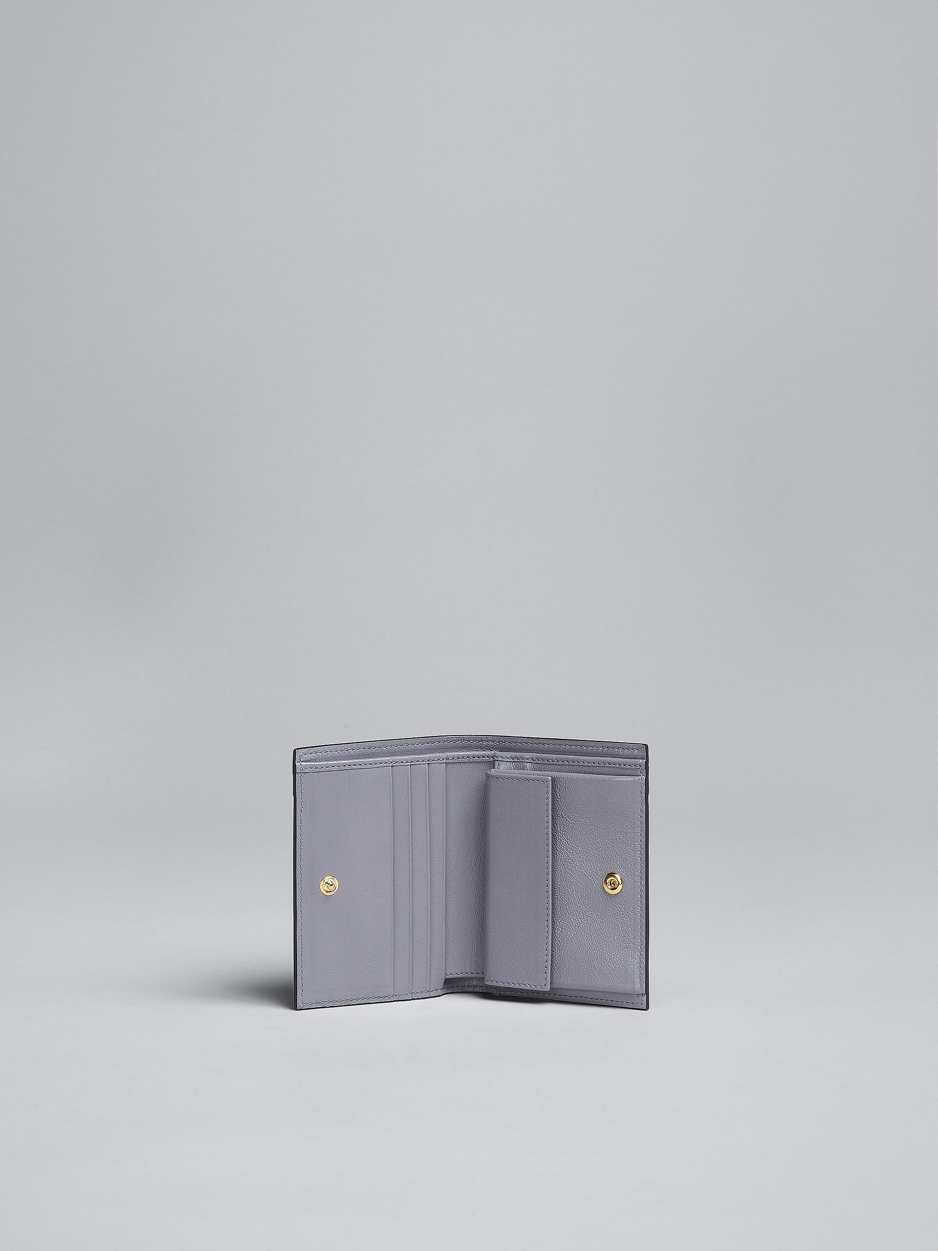 Zweifache Faltbrieftasche aus Leder in Grau und Blau - Brieftaschen - Image 2