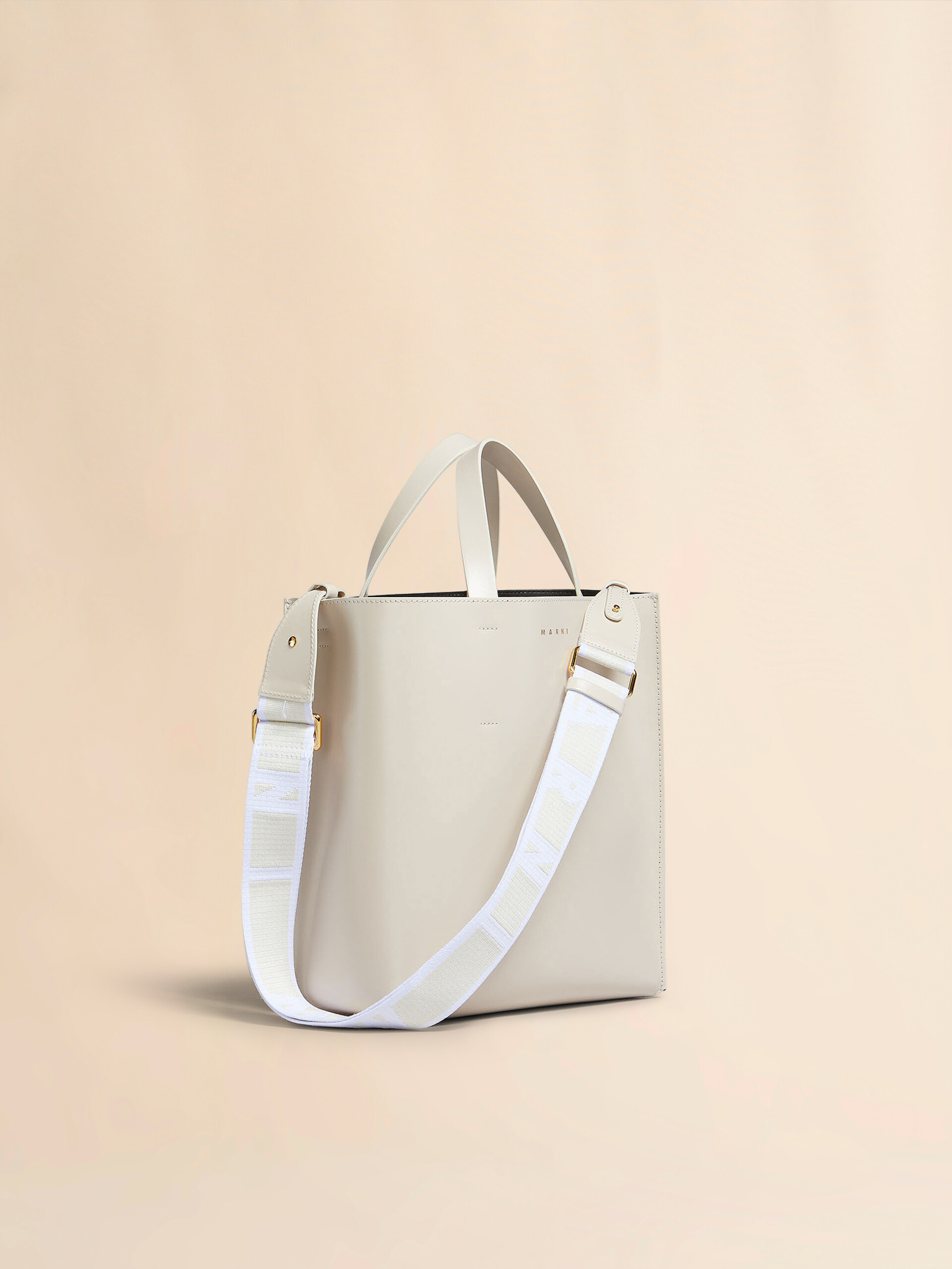 Museo small bag in light pink leather - Shopping Bags - Image 5