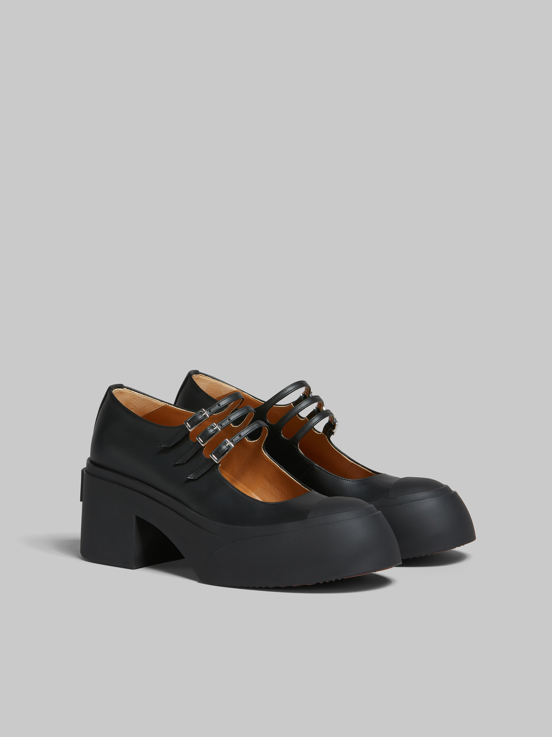 Scarpa Pablo Mary Jane in pelle nera con triplo cinturino - Sneakers - Image 2