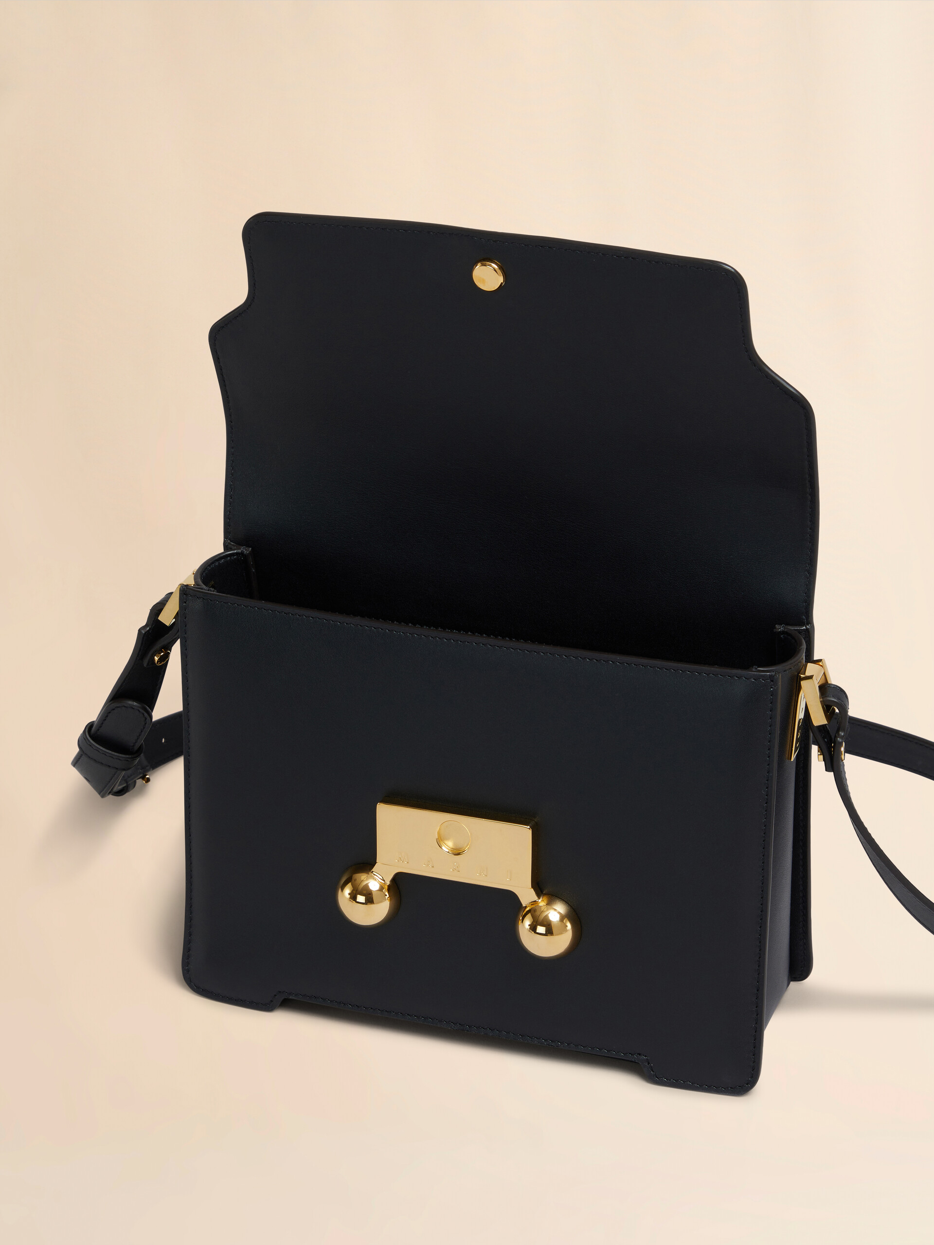 Blue leather Trunkaroo medium shoulder bag - Shoulder Bags - Image 3