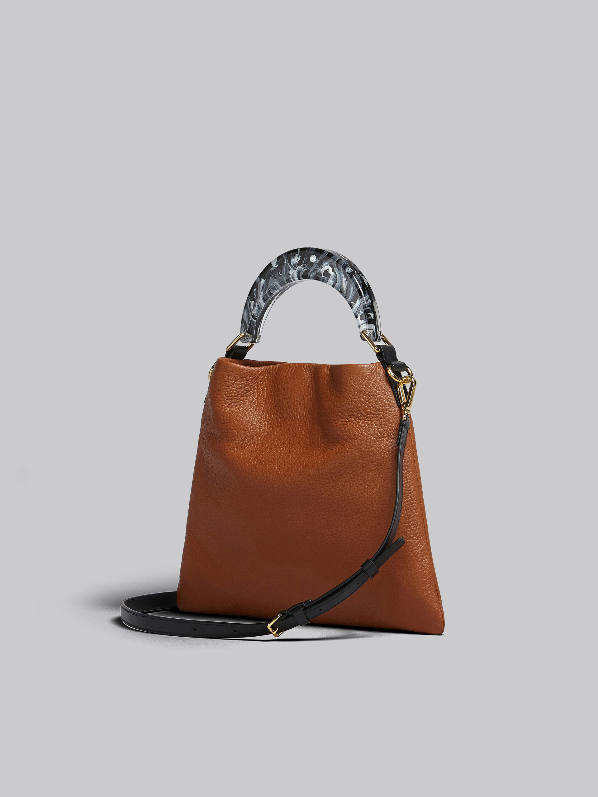 Venice small bag in brown leather - Shoulder Bag - Image 3
