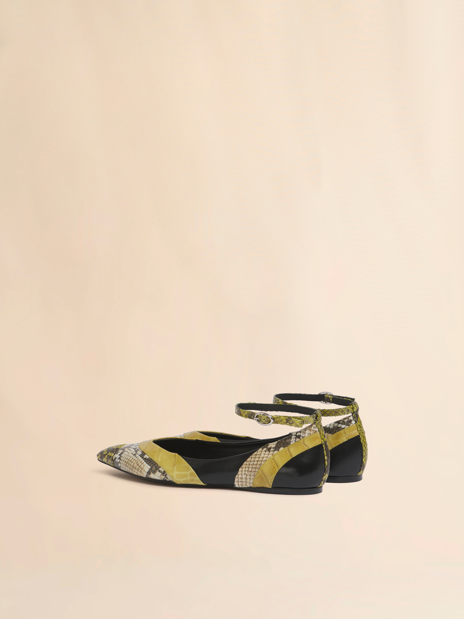 Green leather pointed-toe ballerina - Ballet Shoes - Image 3