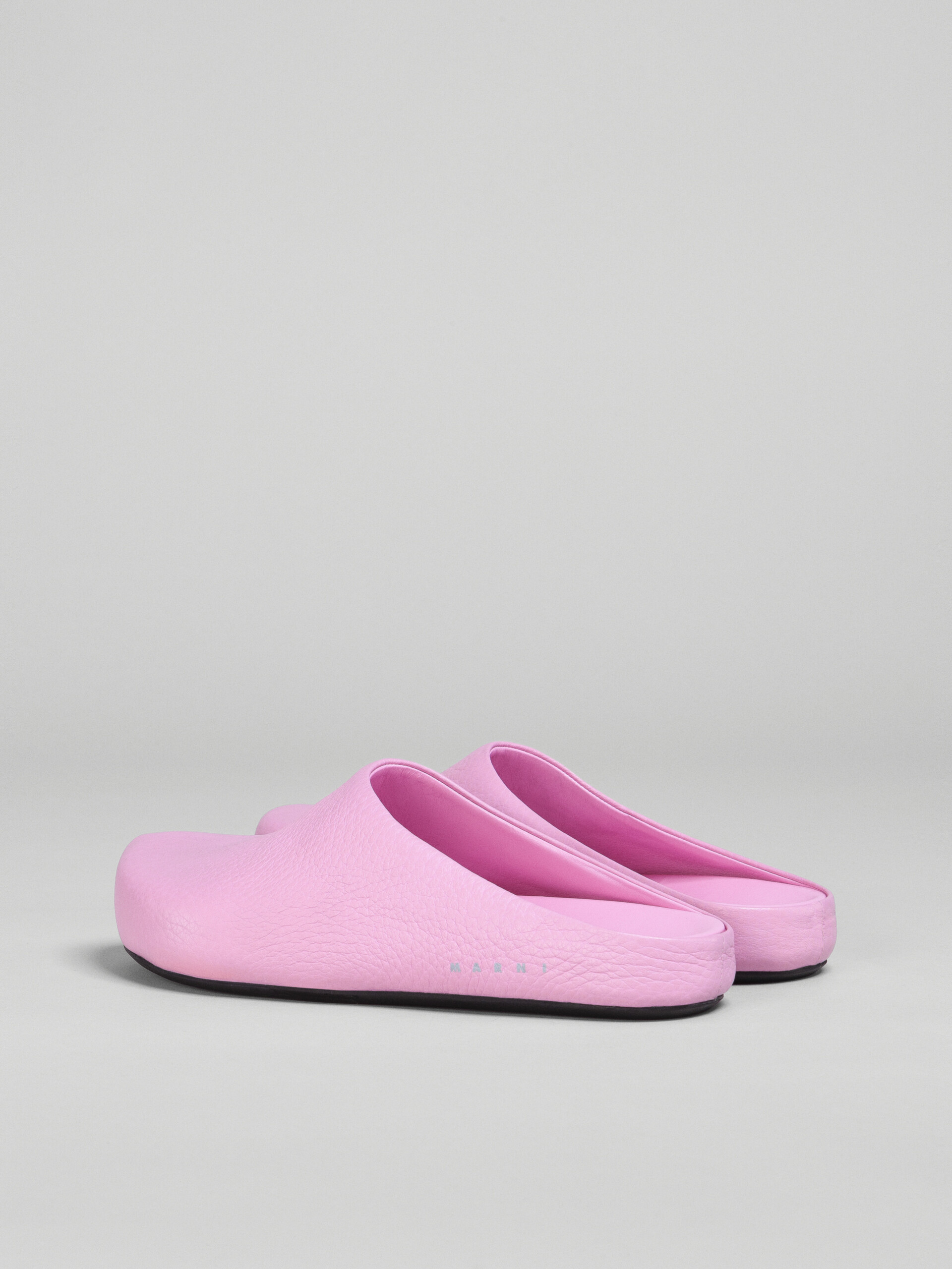 Pink leather Fussbett sabot - Clogs - Image 3