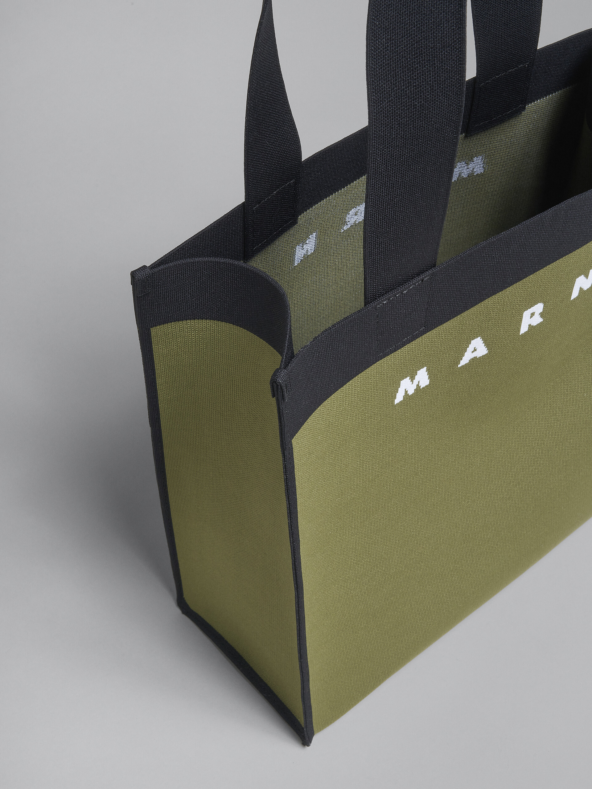 Green and black jacquard shopping bag - Shopping Bags - Image 4