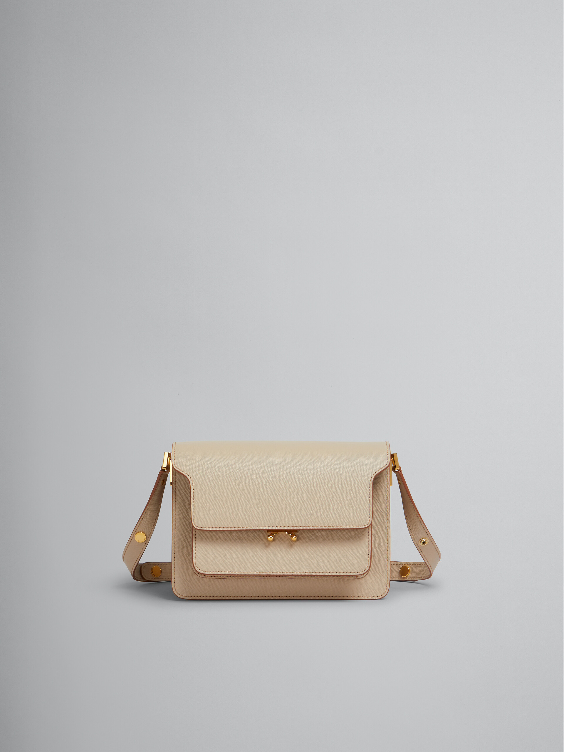 Sac Trunk de taille moyenne en cuir Saffiano beige - Sacs portés épaule - Image 1