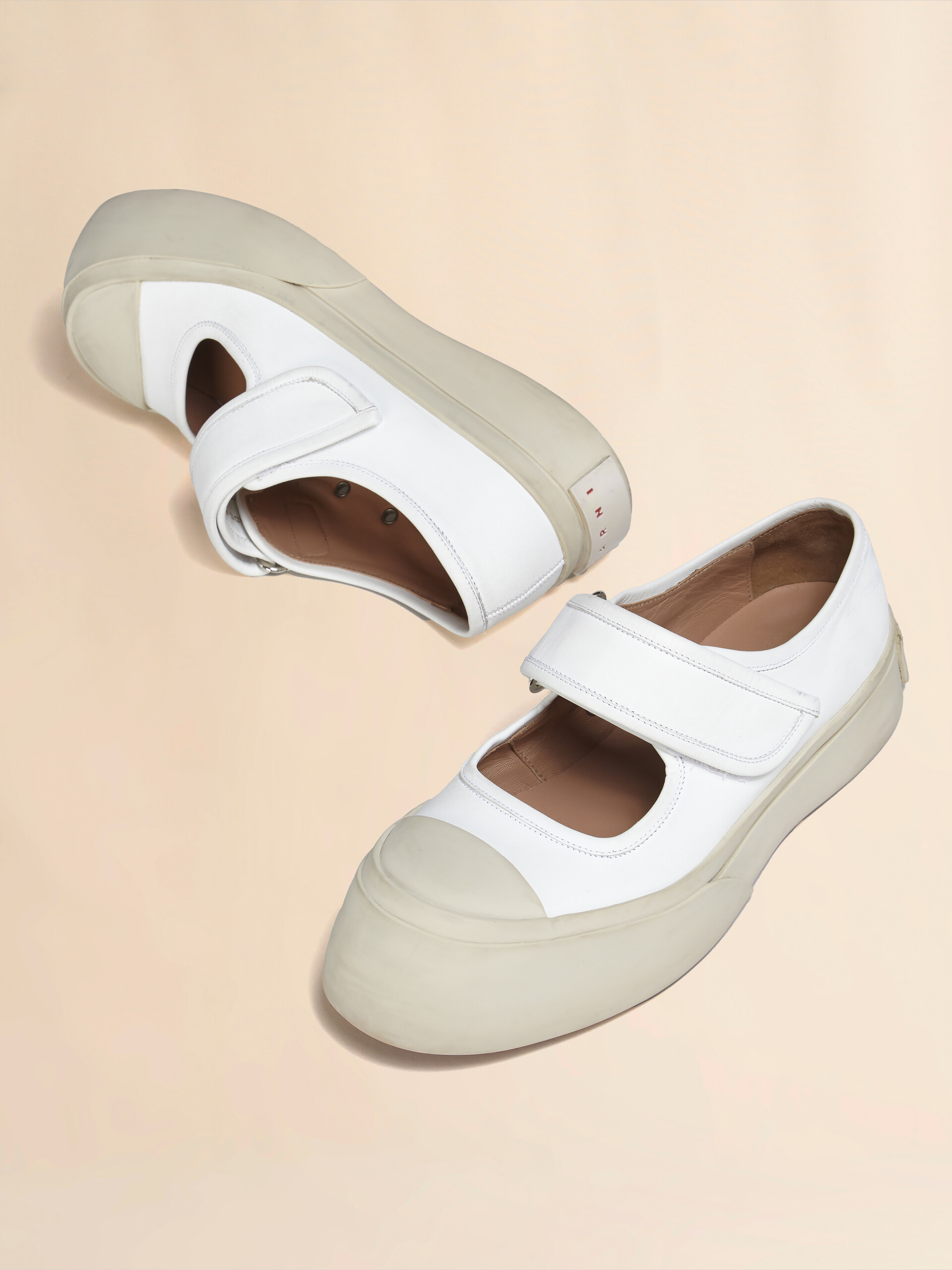 Sneakers Mary Jane en cuir nappa bleu clair - Sneakers - Image 5