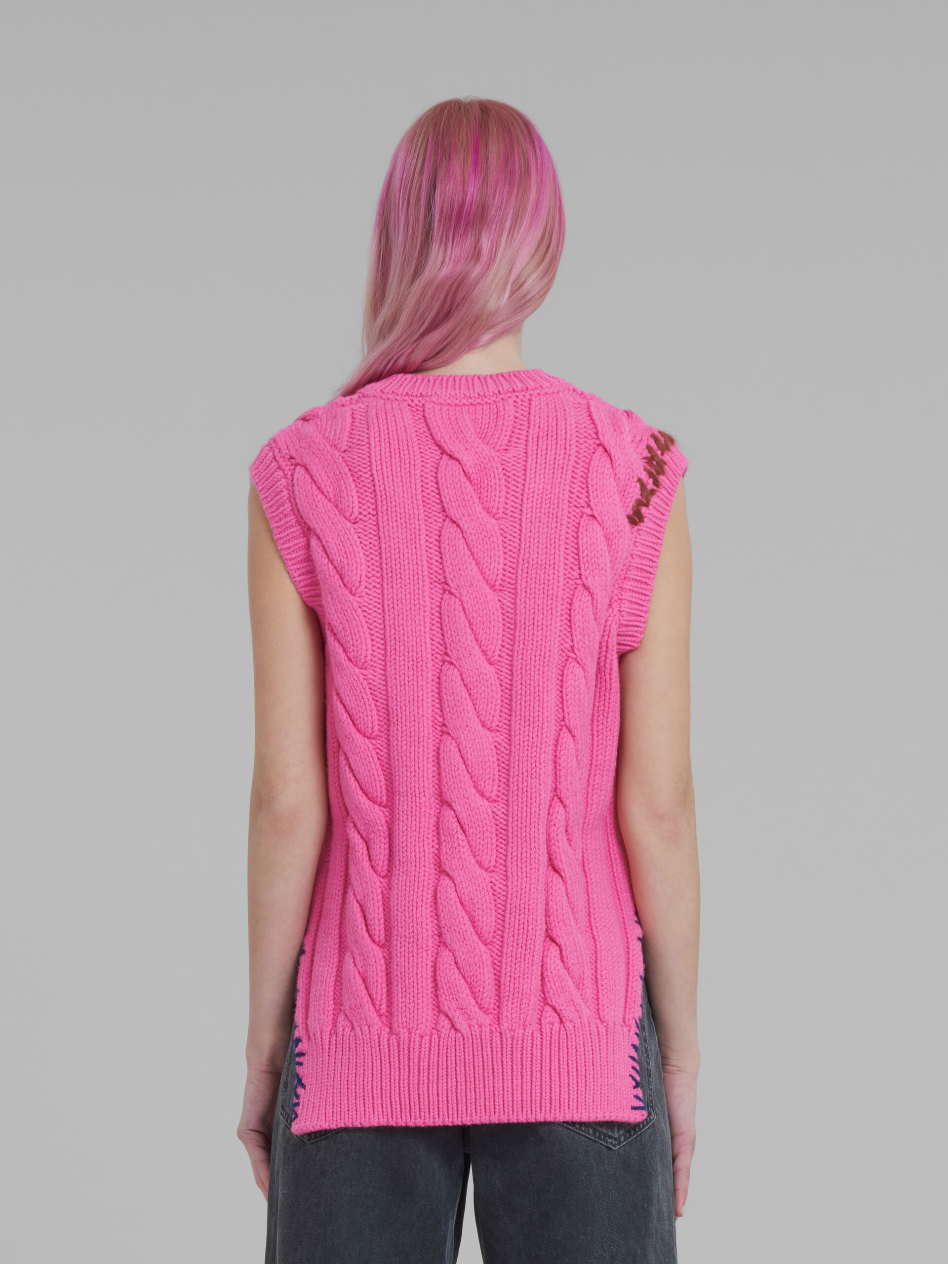Fuchsia cable-knit vest - Pullovers - Image 3