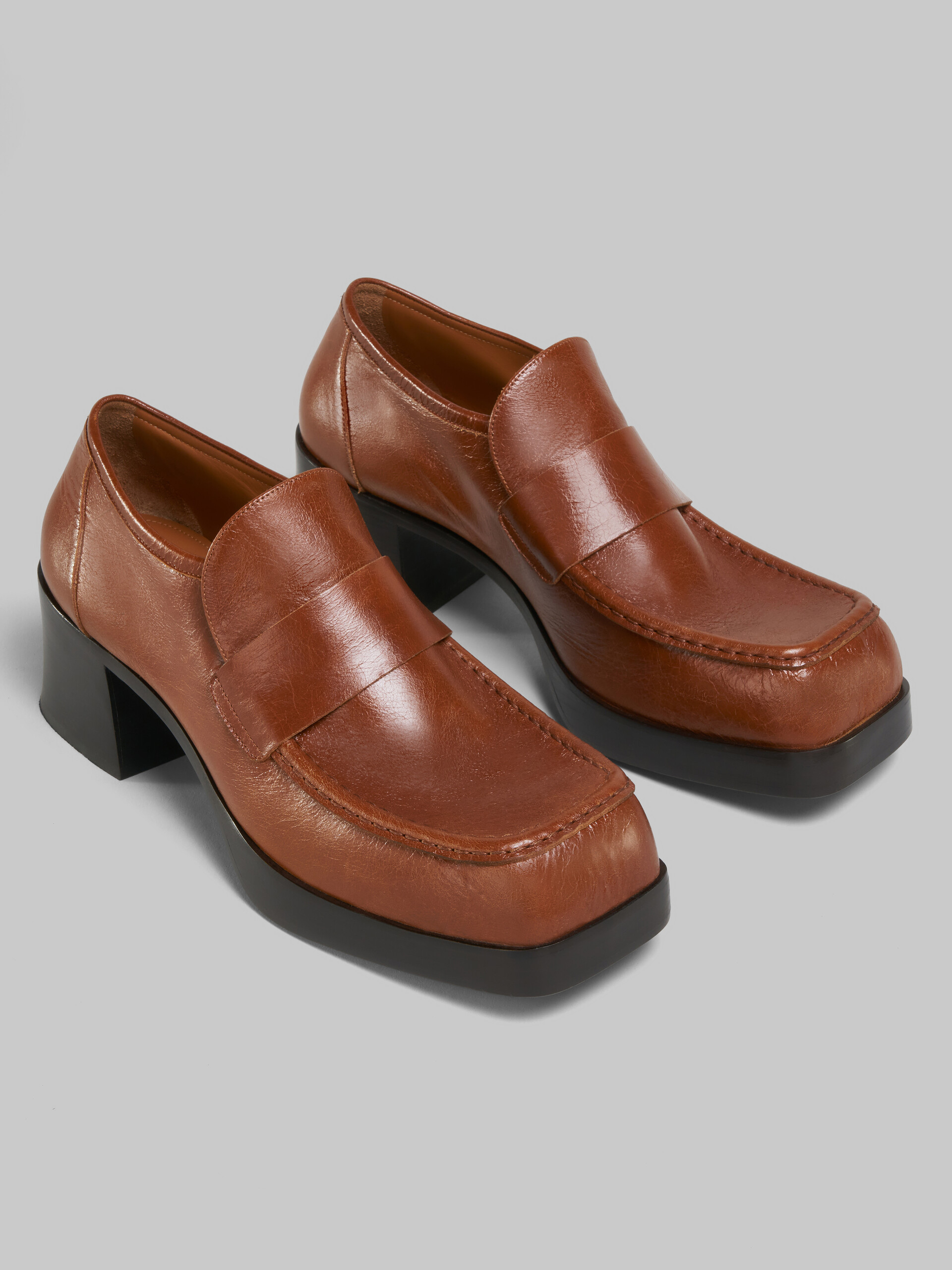 Brown leather heeled loafer - Pumps - Image 5