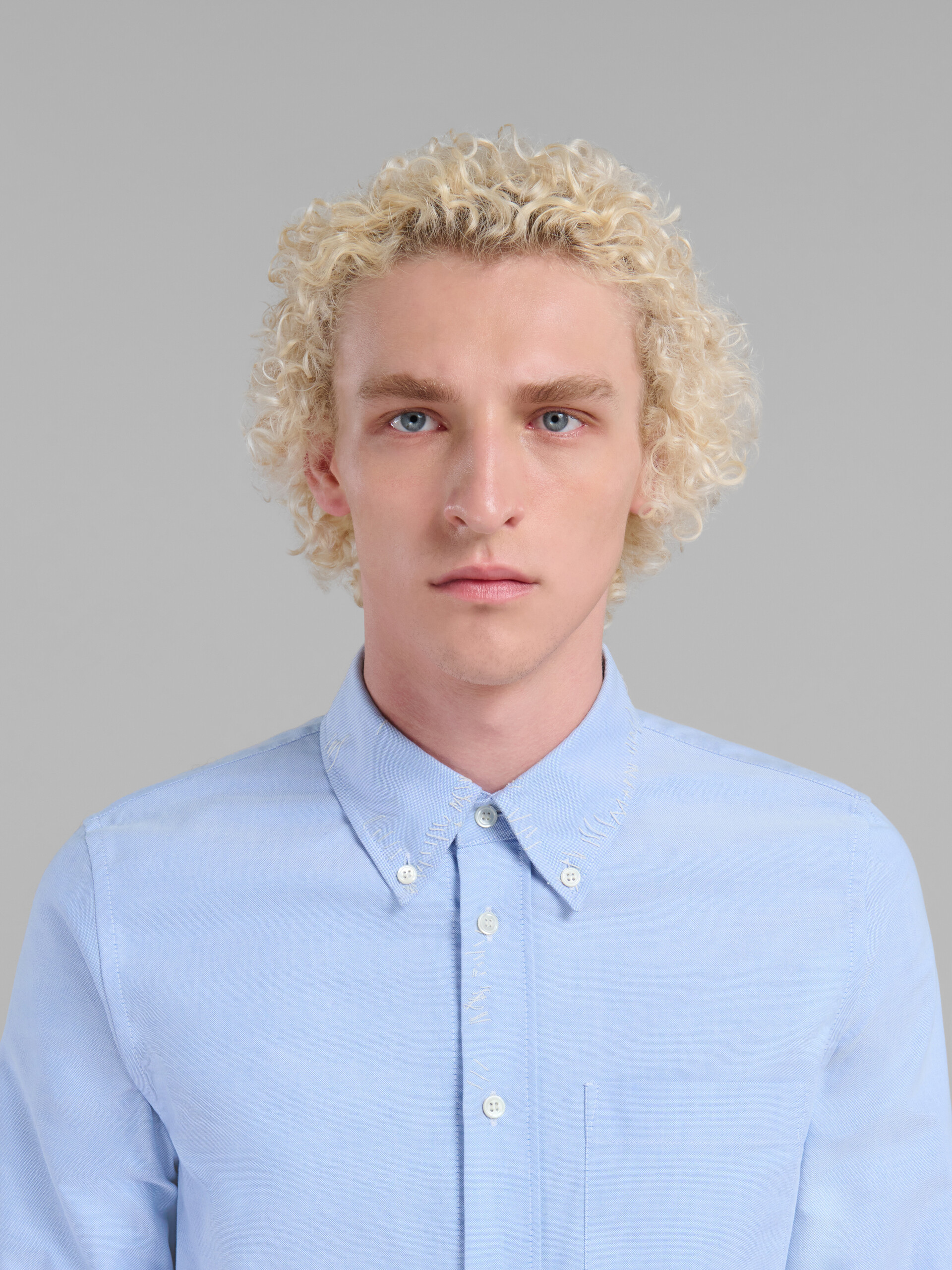 Light blue cropped Oxford shirt with Marni mending - Shirts - Image 4