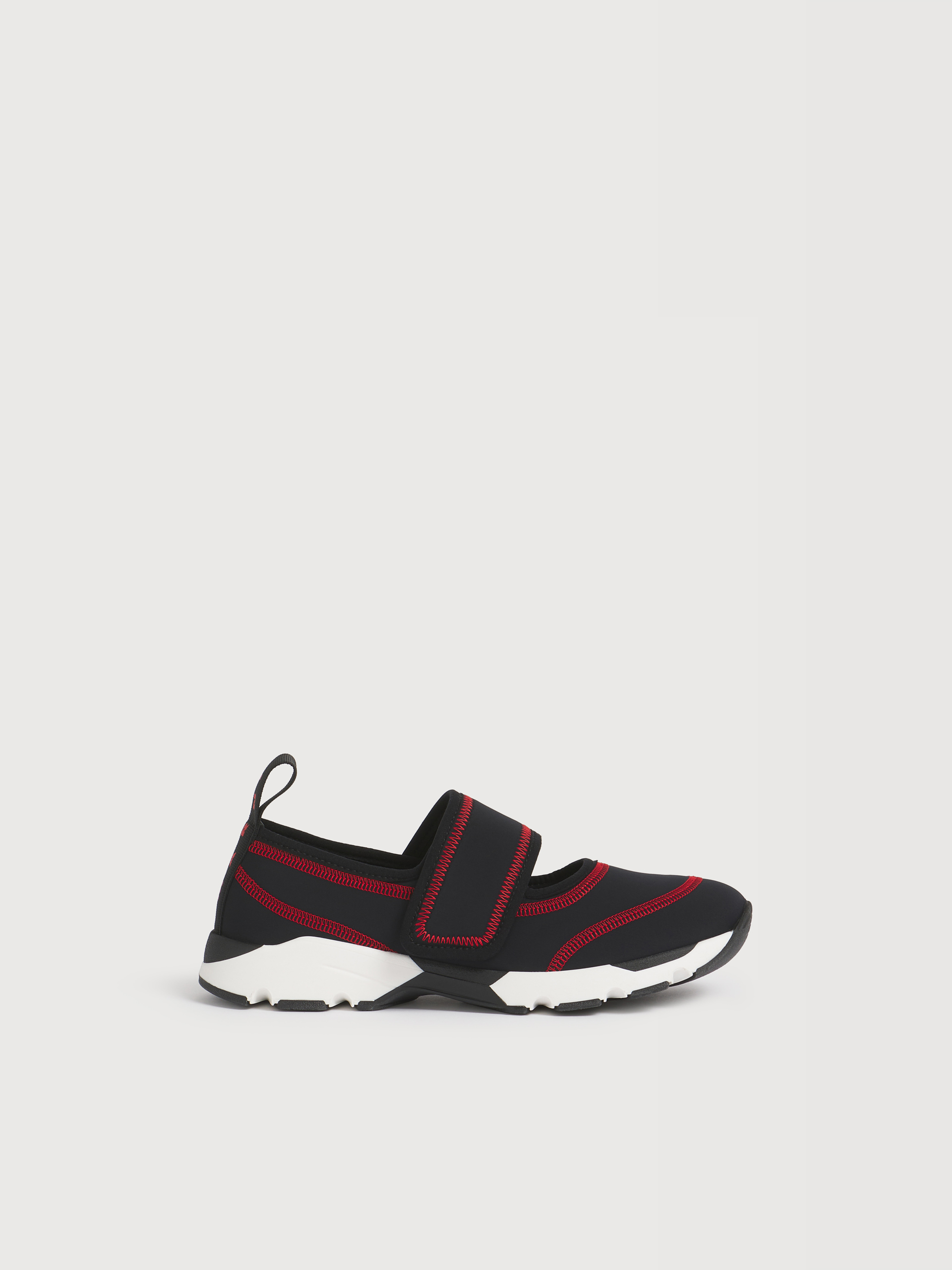 Sneaker Mary Jane aus schwarzem Scuba-Stoff - Sneakers - Image 1