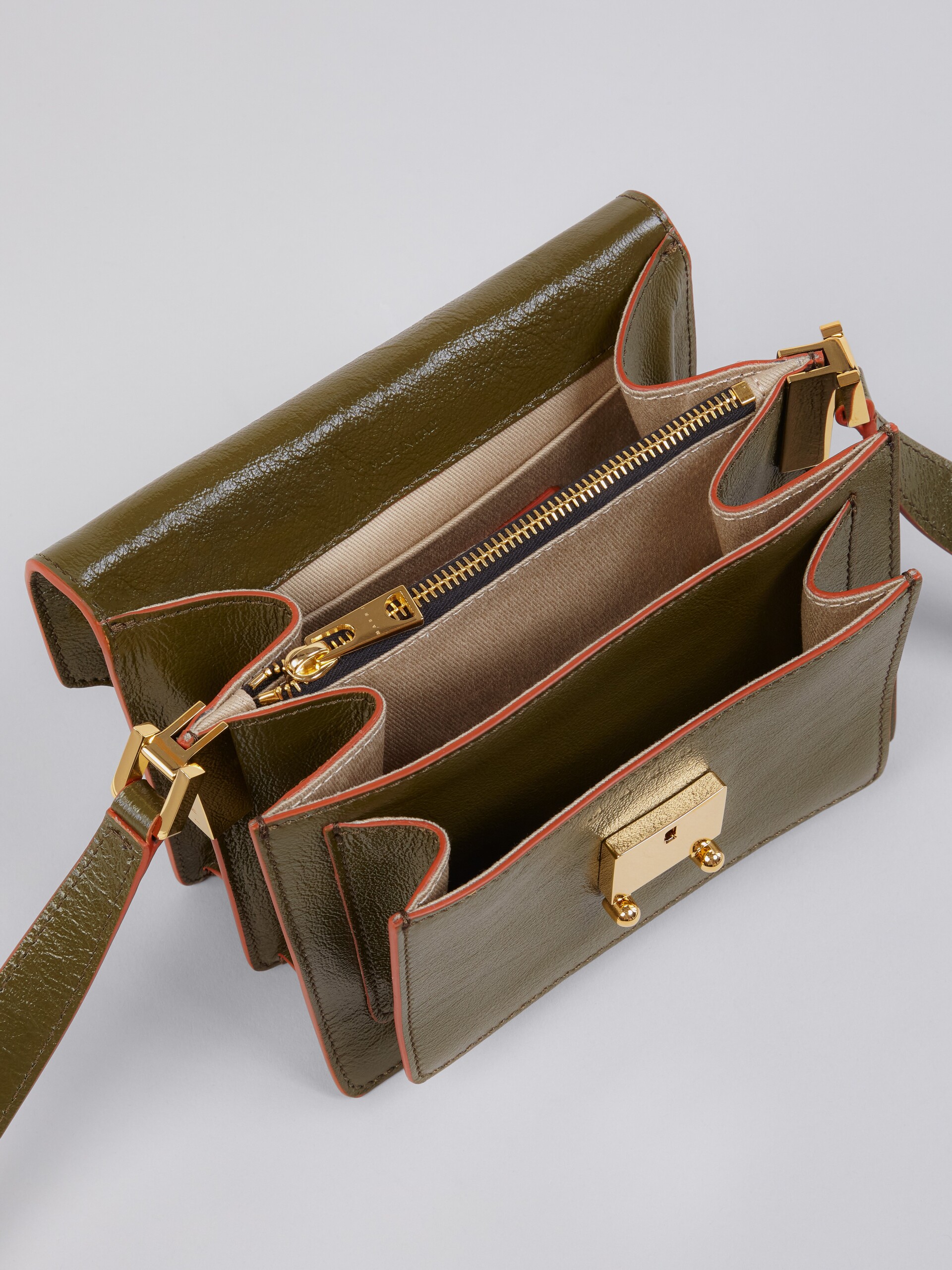 TRUNK SOFT bag mini in pelle verde - Borse a spalla - Image 3