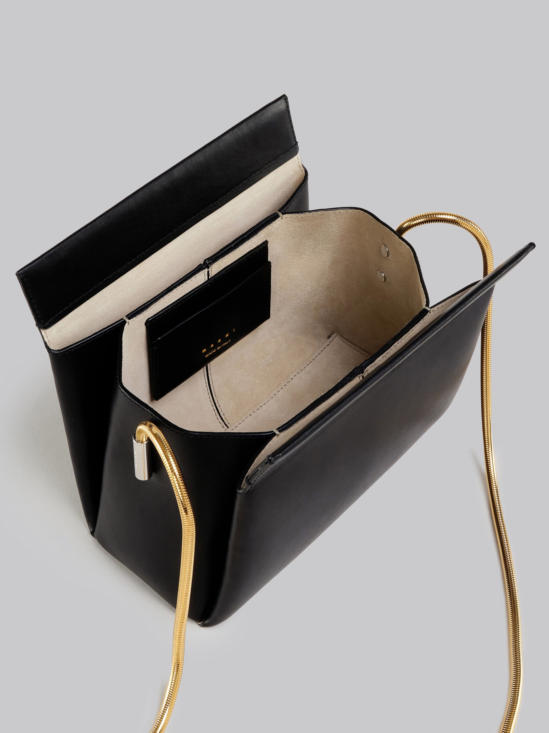 Toggle Medium Bag in black leather - Shoulder Bag - Image 3