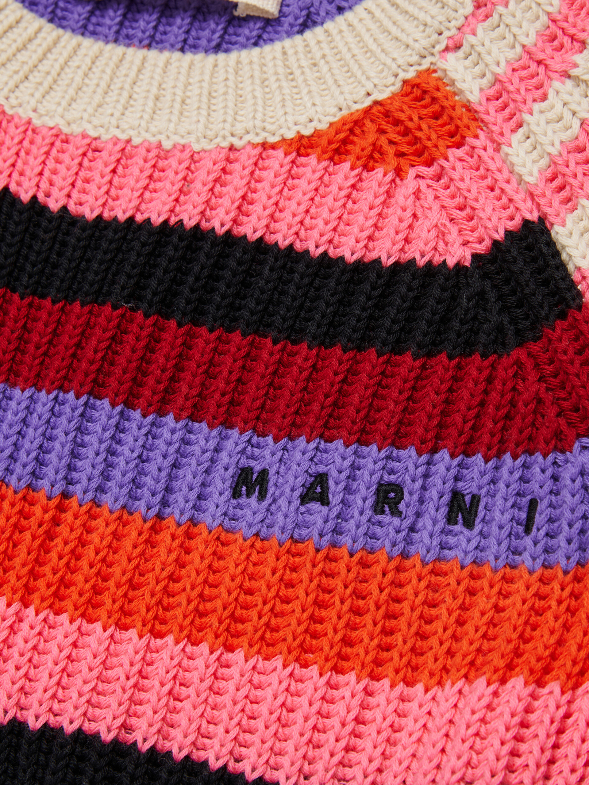 Maglia a maniche corte in cotone beige a righe - Maglieria - Image 4