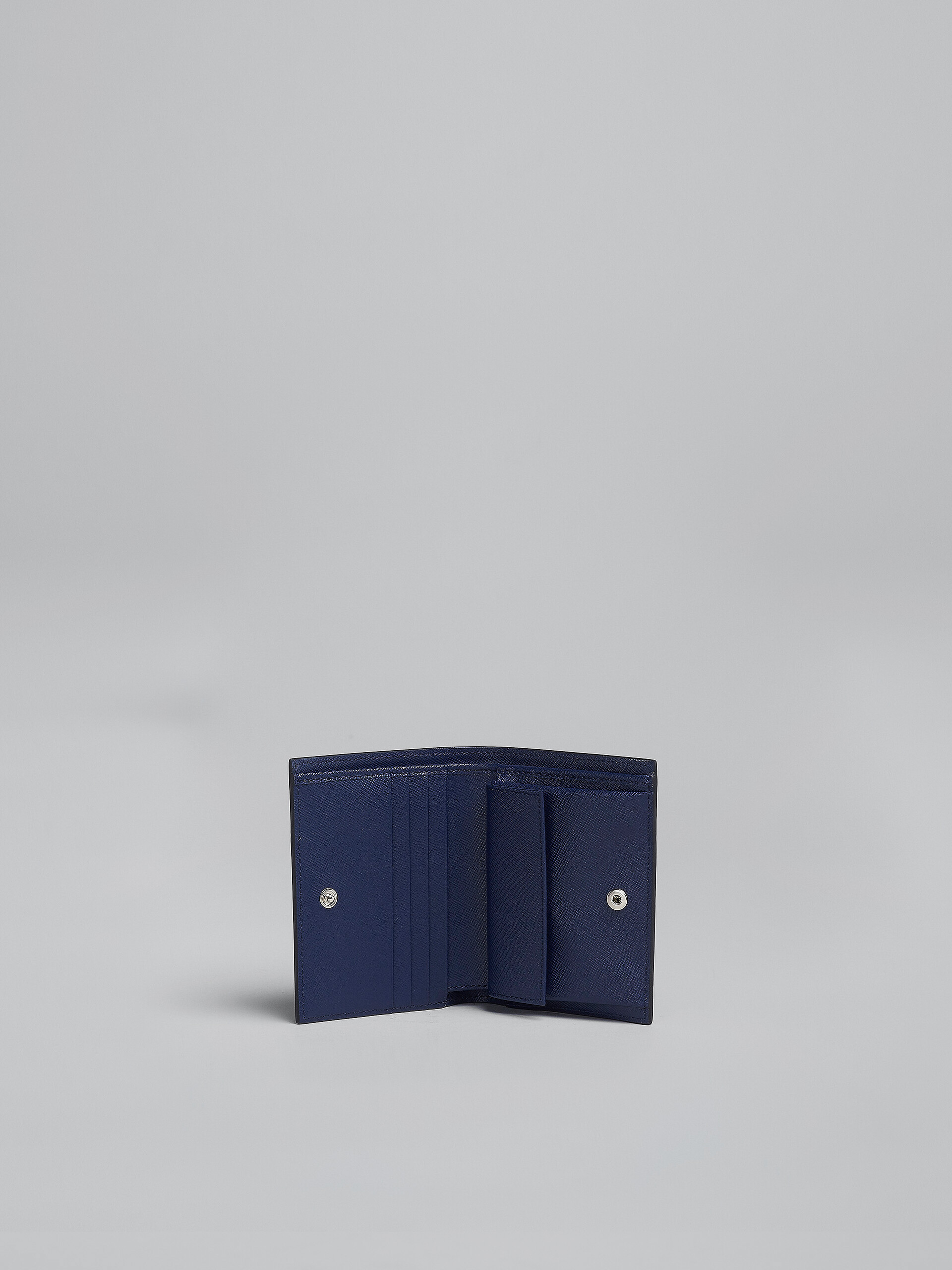 Zweifache Faltbrieftasche aus blauem Saffiano-Leder - Brieftaschen - Image 2