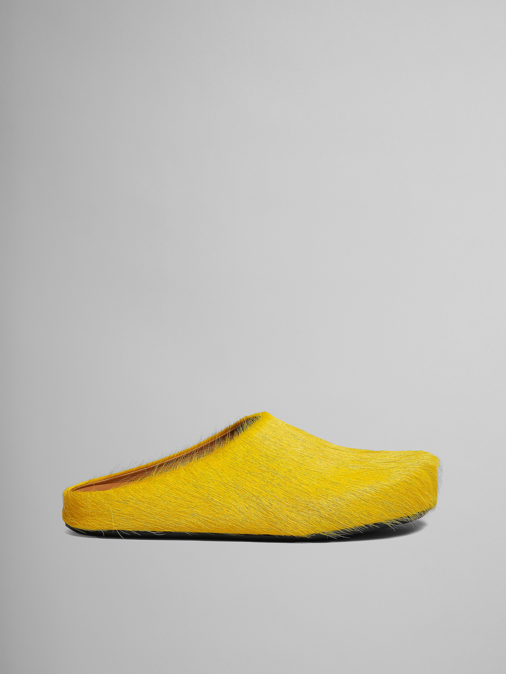 Yellow long haircalfskin Fussbett sabot - Clogs - Image 1