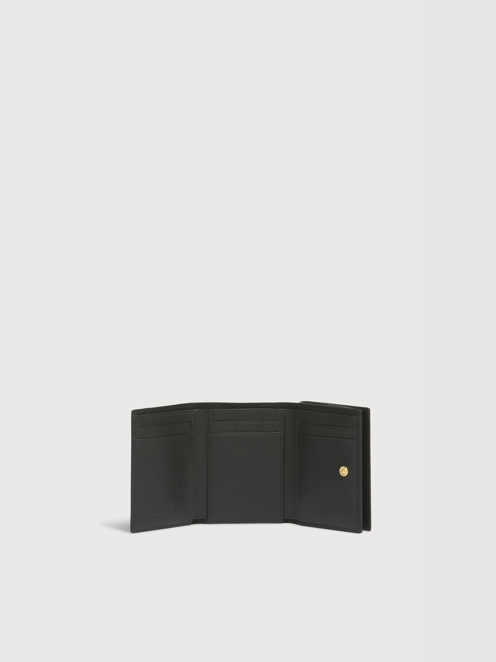 ブラック レザー製三つ折りウォレット、マルニメンディング入り | Marni