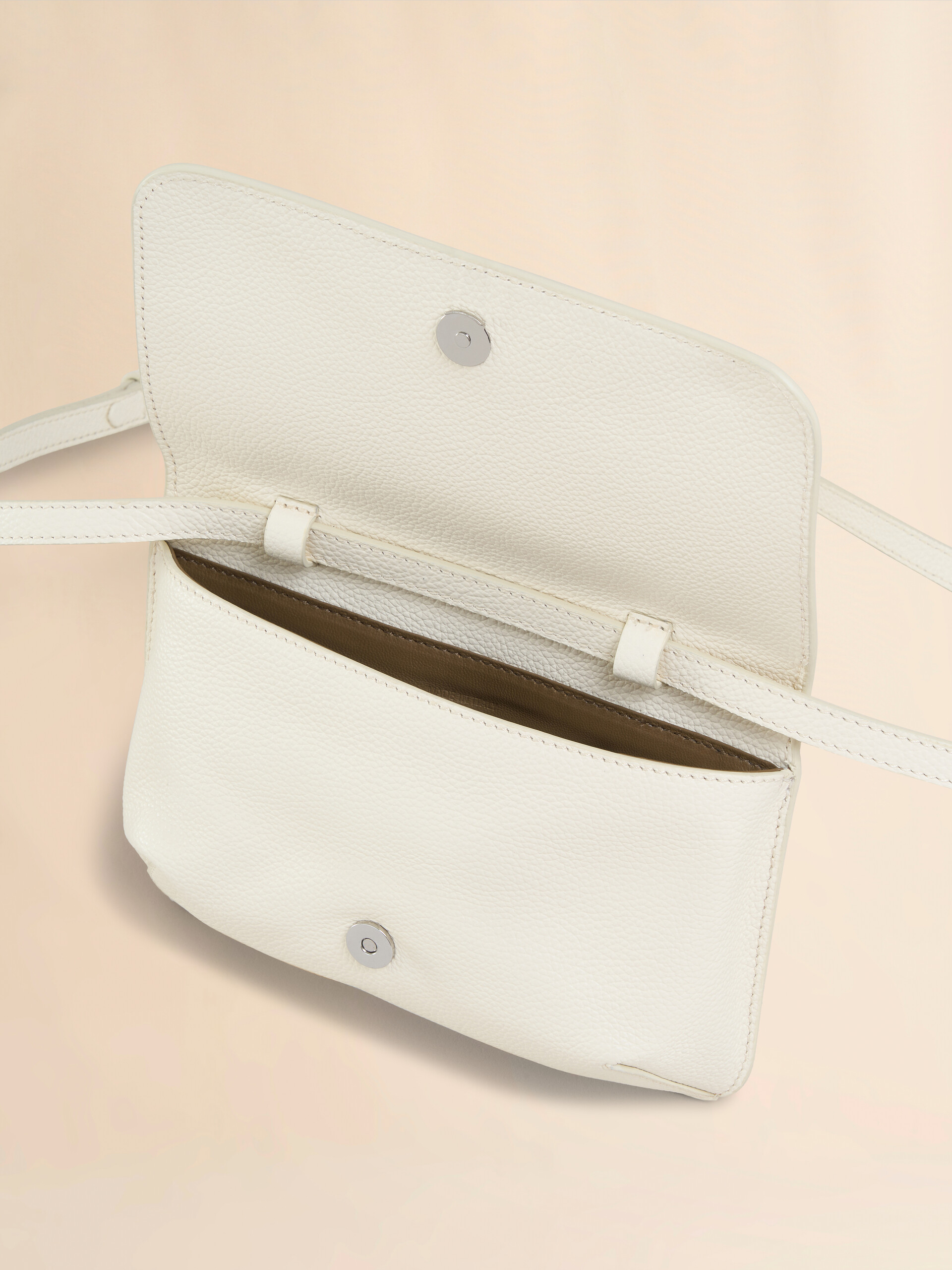Blue leather shoulder bag with Marni Mending - Pochettes - Image 3