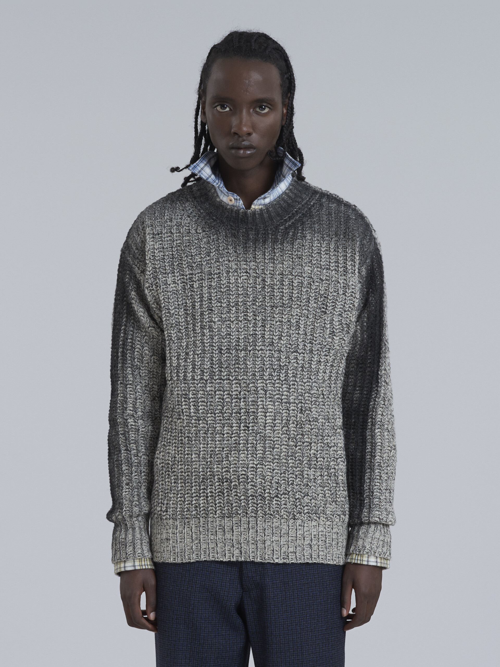 Mouliné Shetland wool sweater with contrast-sprayed neck and sleeves - Pullovers - Image 2