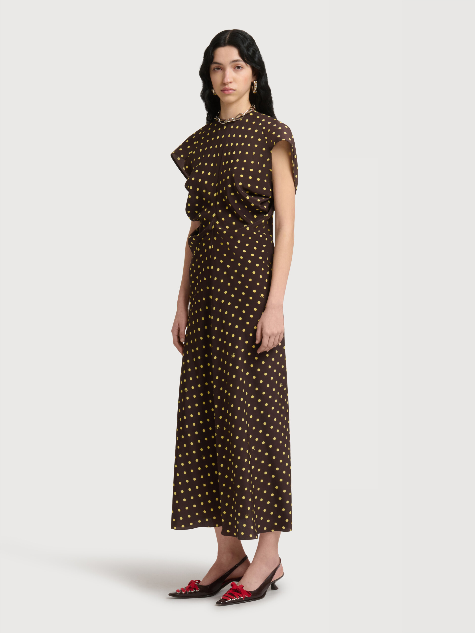 Brown cr&ecirc;pe de chine dress with Polka Rhythm print - Dresses - Image 3