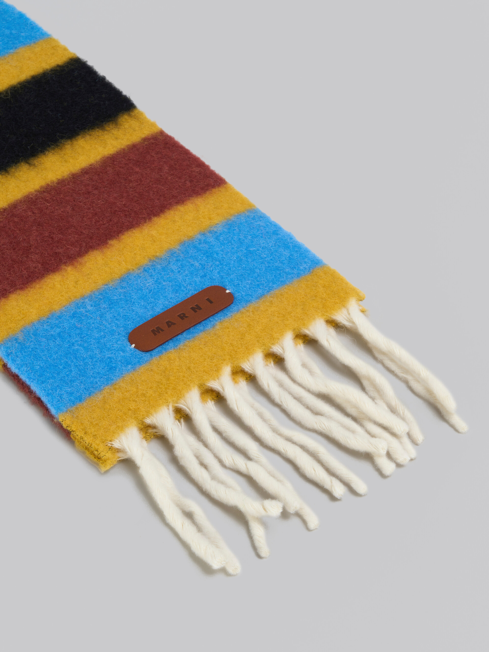 Bufanda de alpaca cepillada azul a rayas - Bufandas - Image 3