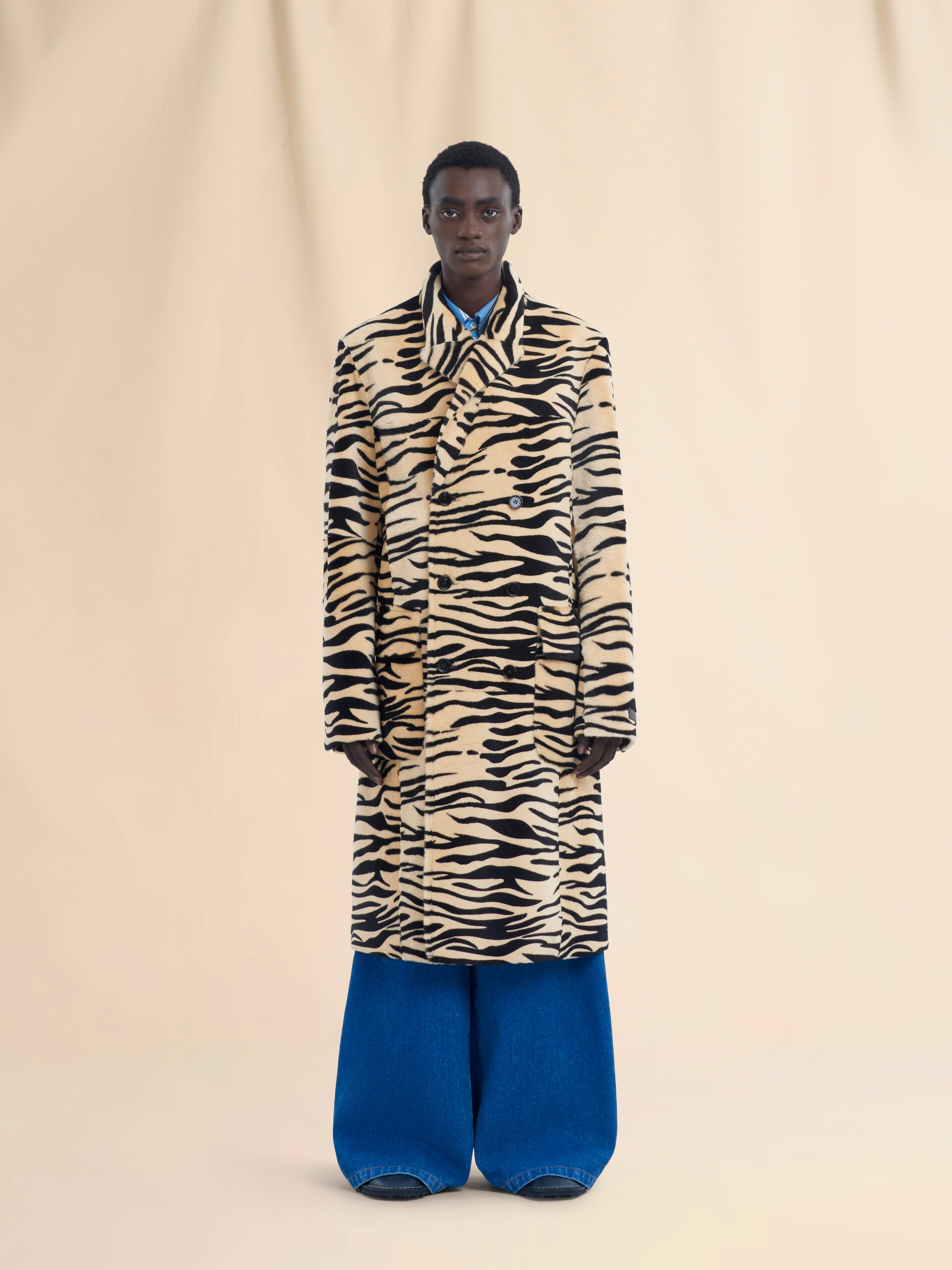 Double breasted tiger print shearling coat - Coats - Image 2