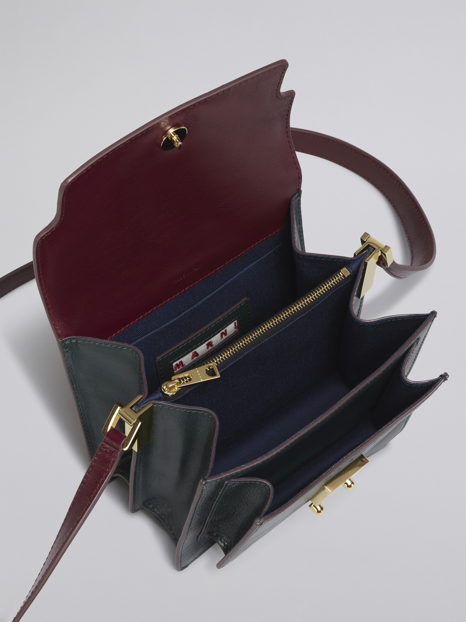 TRUNK SOFT bag in green and burgundy tumbled calf - Shoulder Bag - Image 2