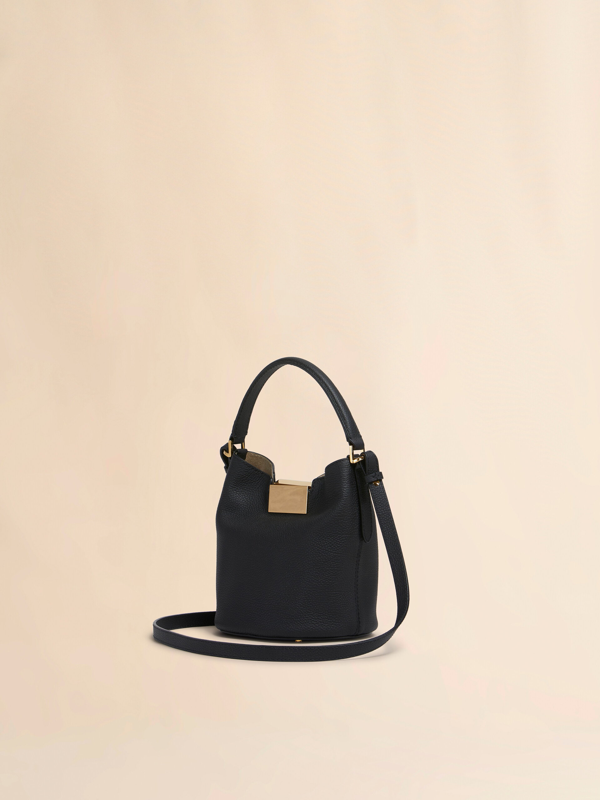 Brown leather Trunkaroo bucket bag - Shoulder Bag - Image 3
