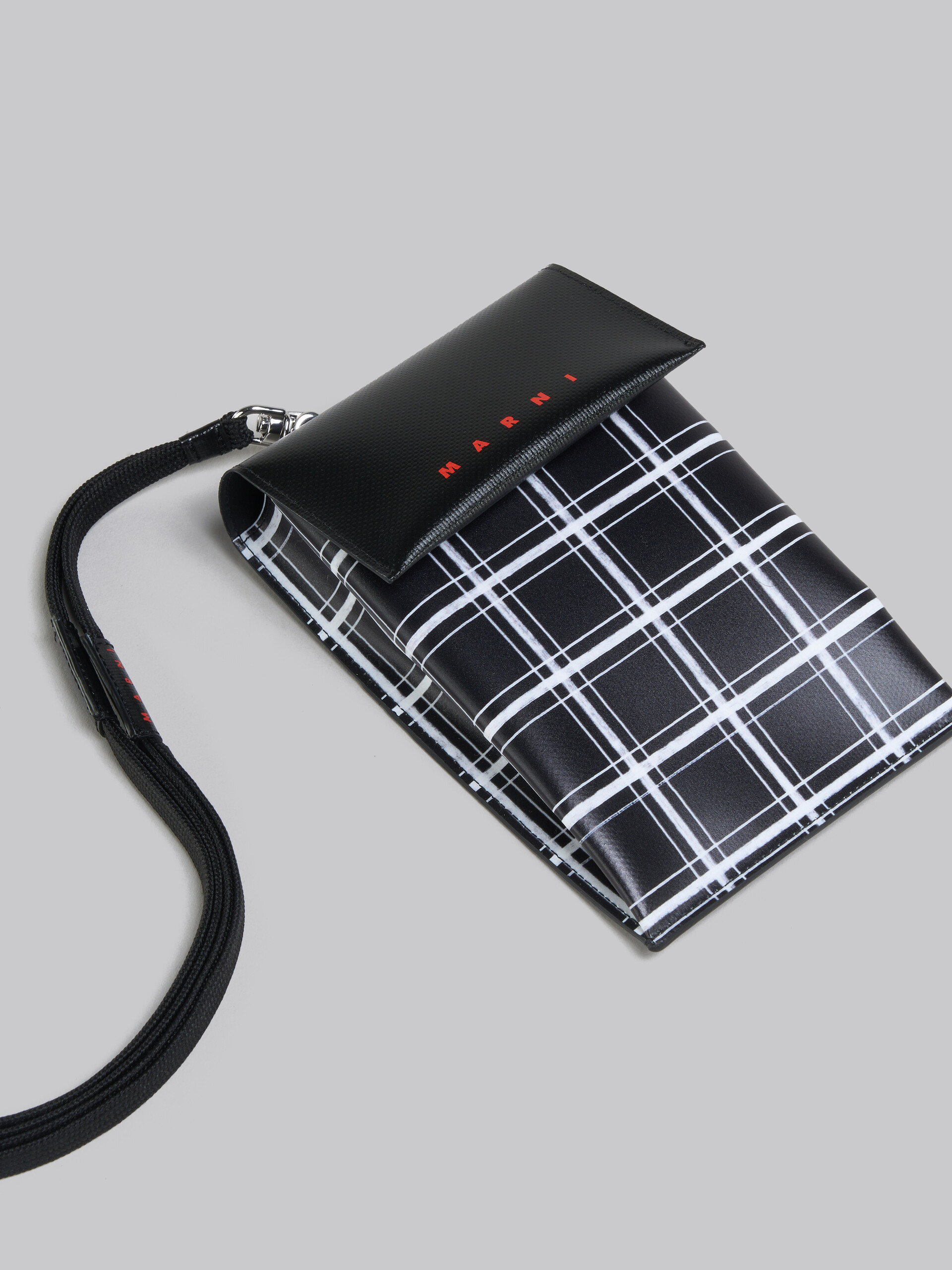 Black and white checked Tribeca phone case - Wallets and Small Leather Goods - Image 5