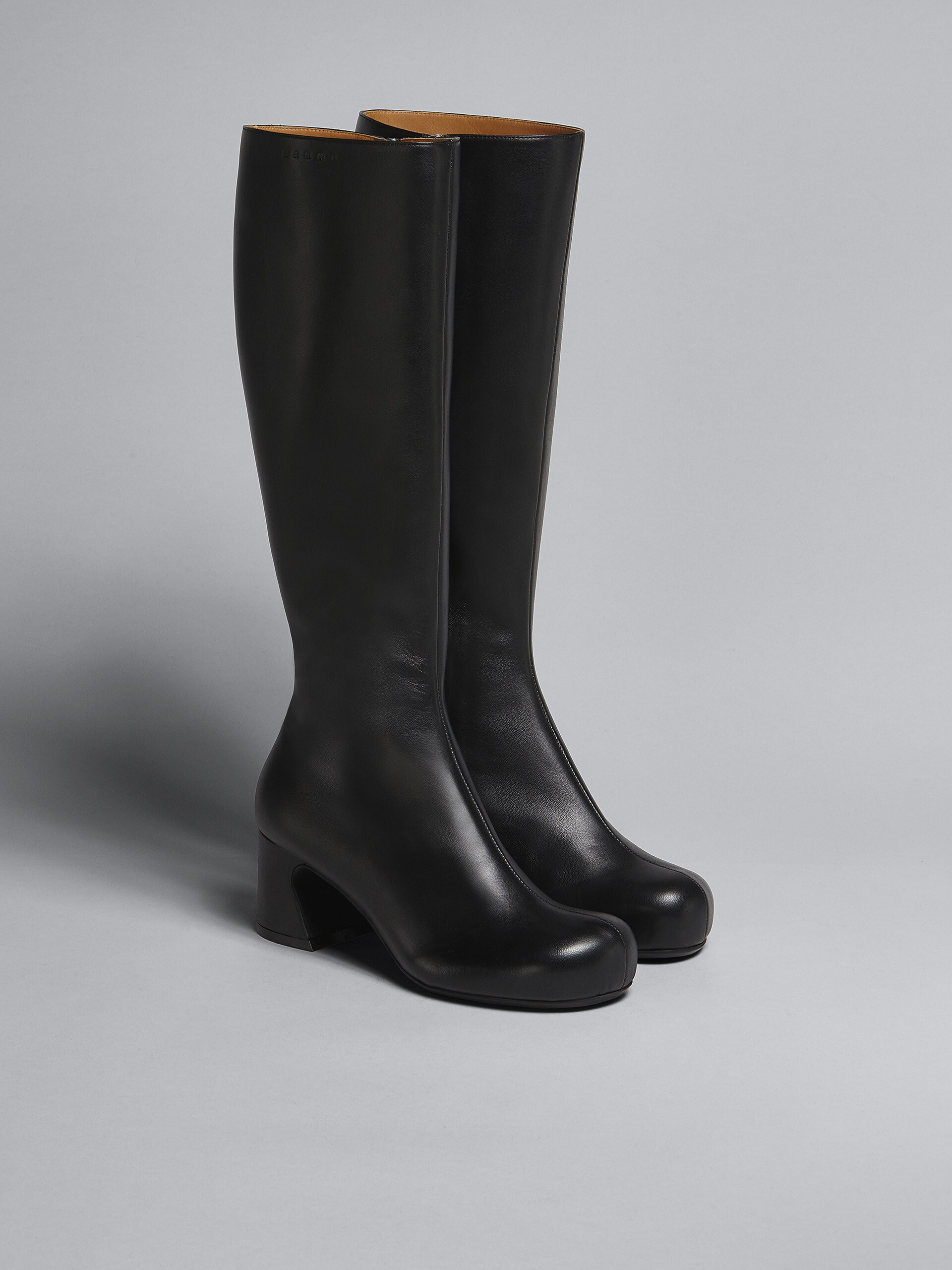 Black leather boot - Boots - Image 2