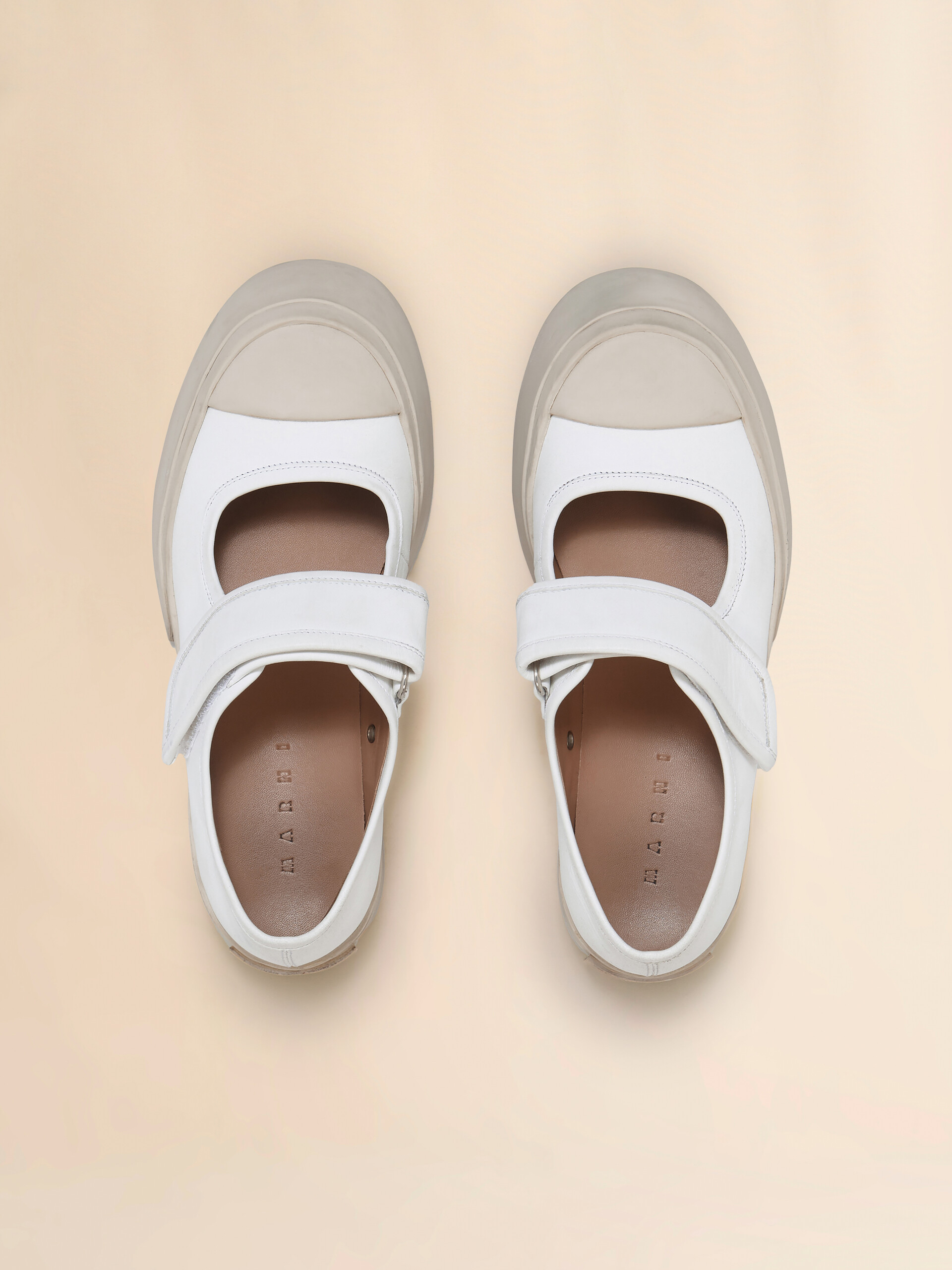 Sneakers Mary Jane en cuir nappa bleu clair - Sneakers - Image 4