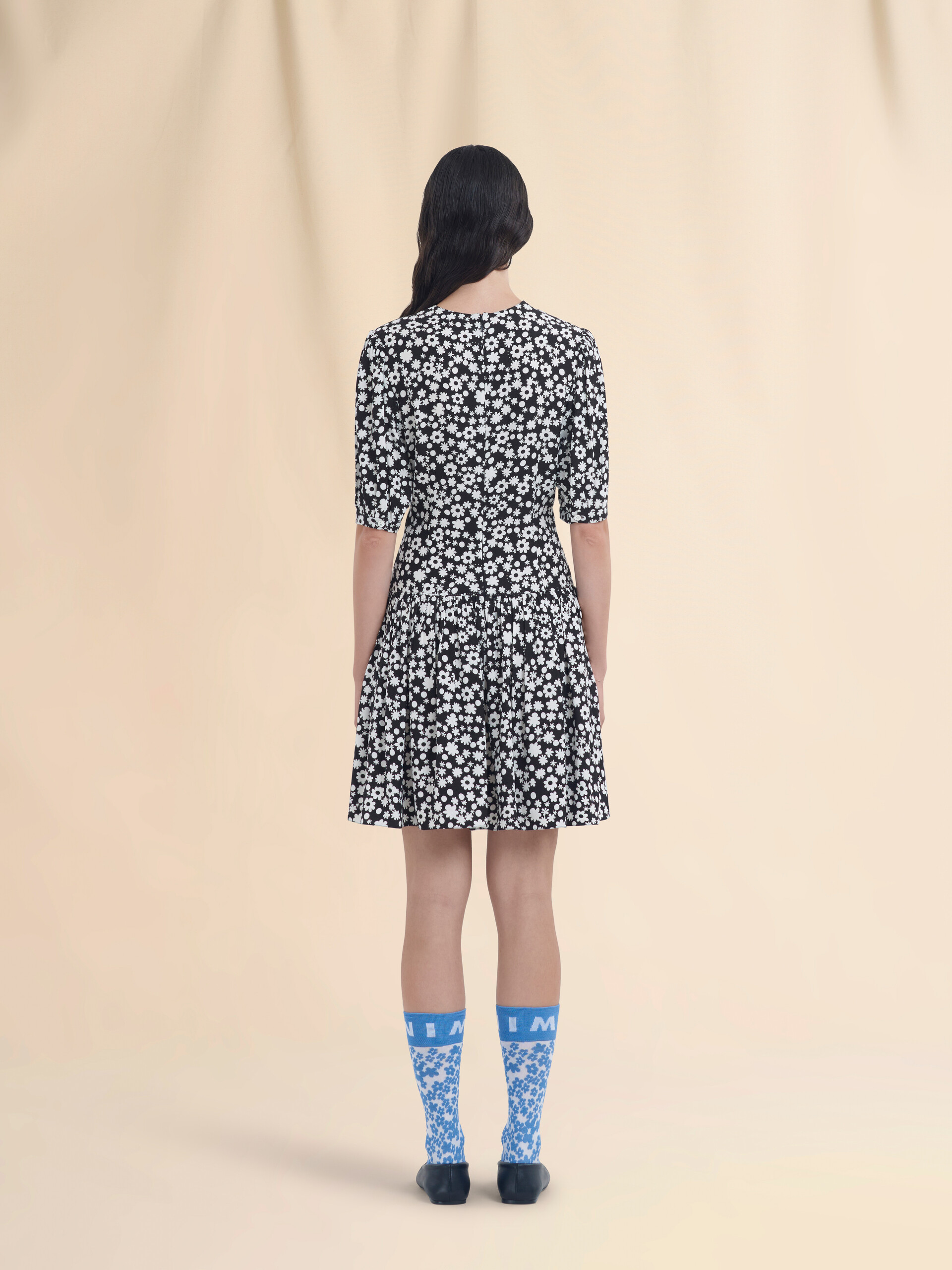 Black and white short satin dress with Pop Fields motif - Dresses - Image 3